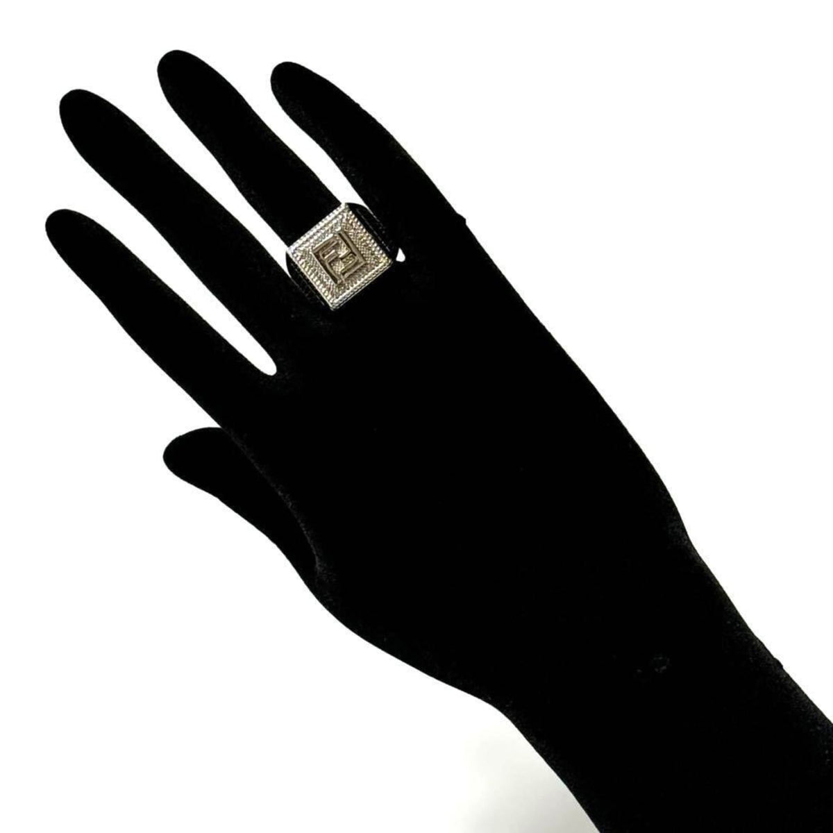 Fendi Metal Band Ring (Pre-Owned)