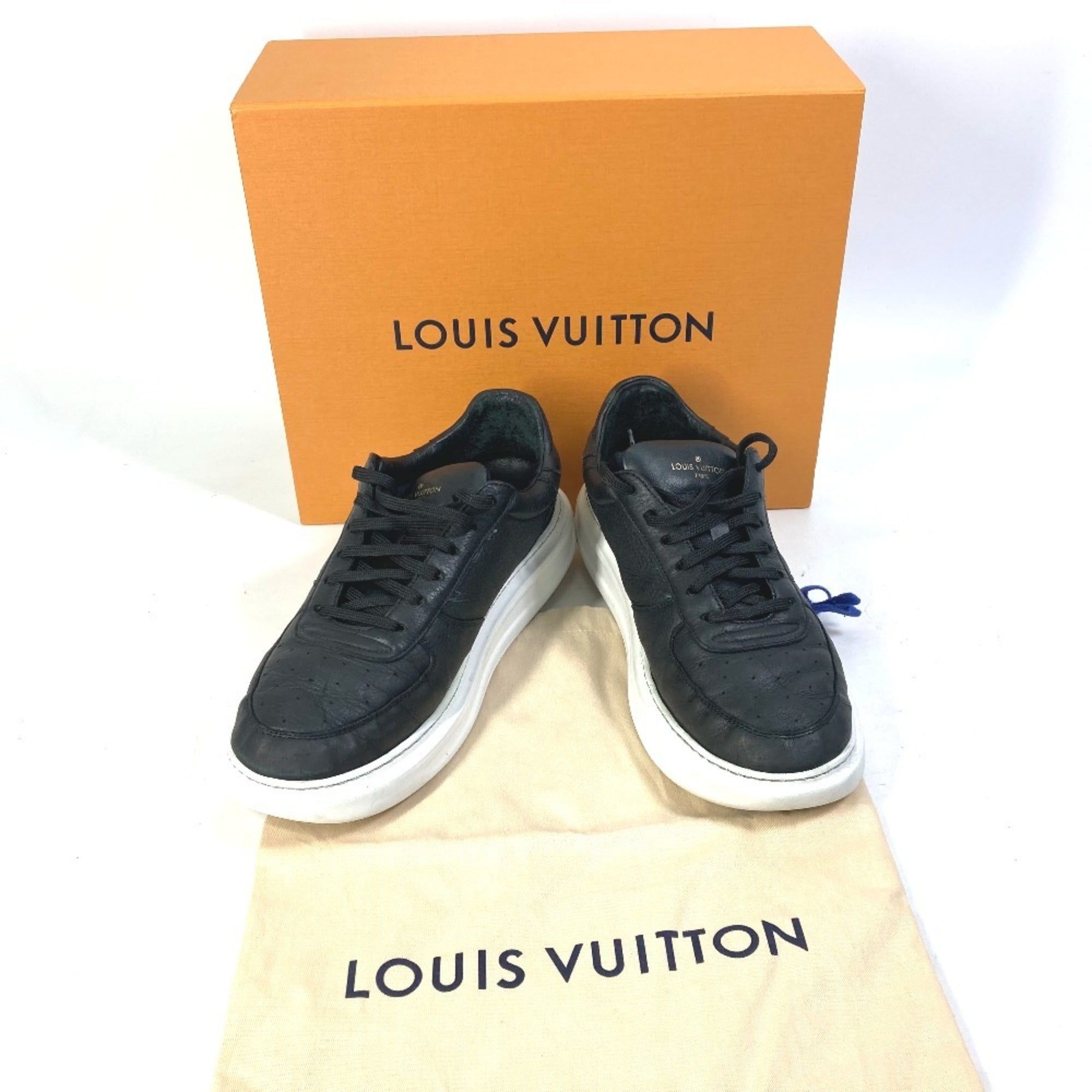 Louis Vuitton Black Sneakers (Pre-Owned)