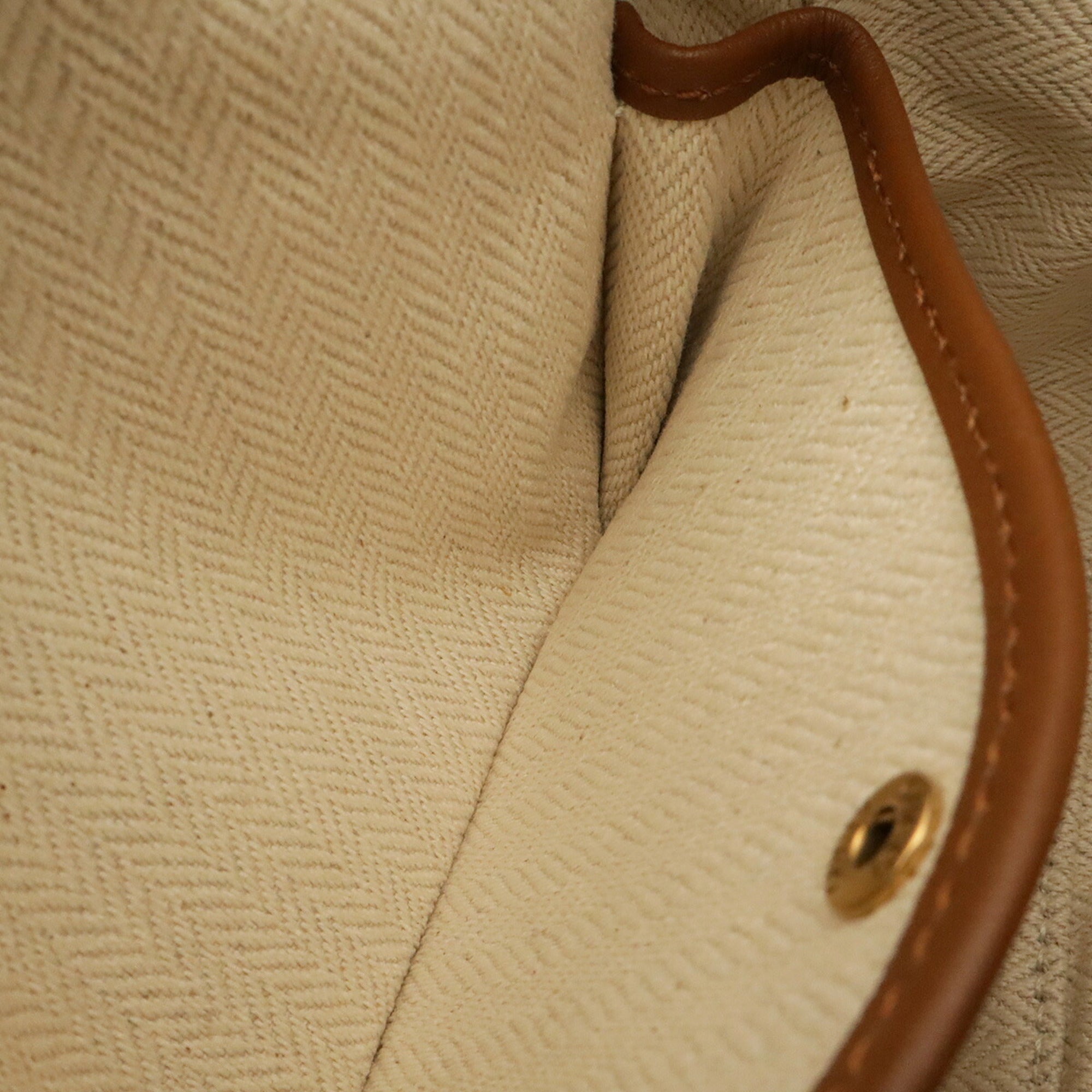 Gucci Beige Brown Brown Canvas Shoulder Bag (Pre-Owned)