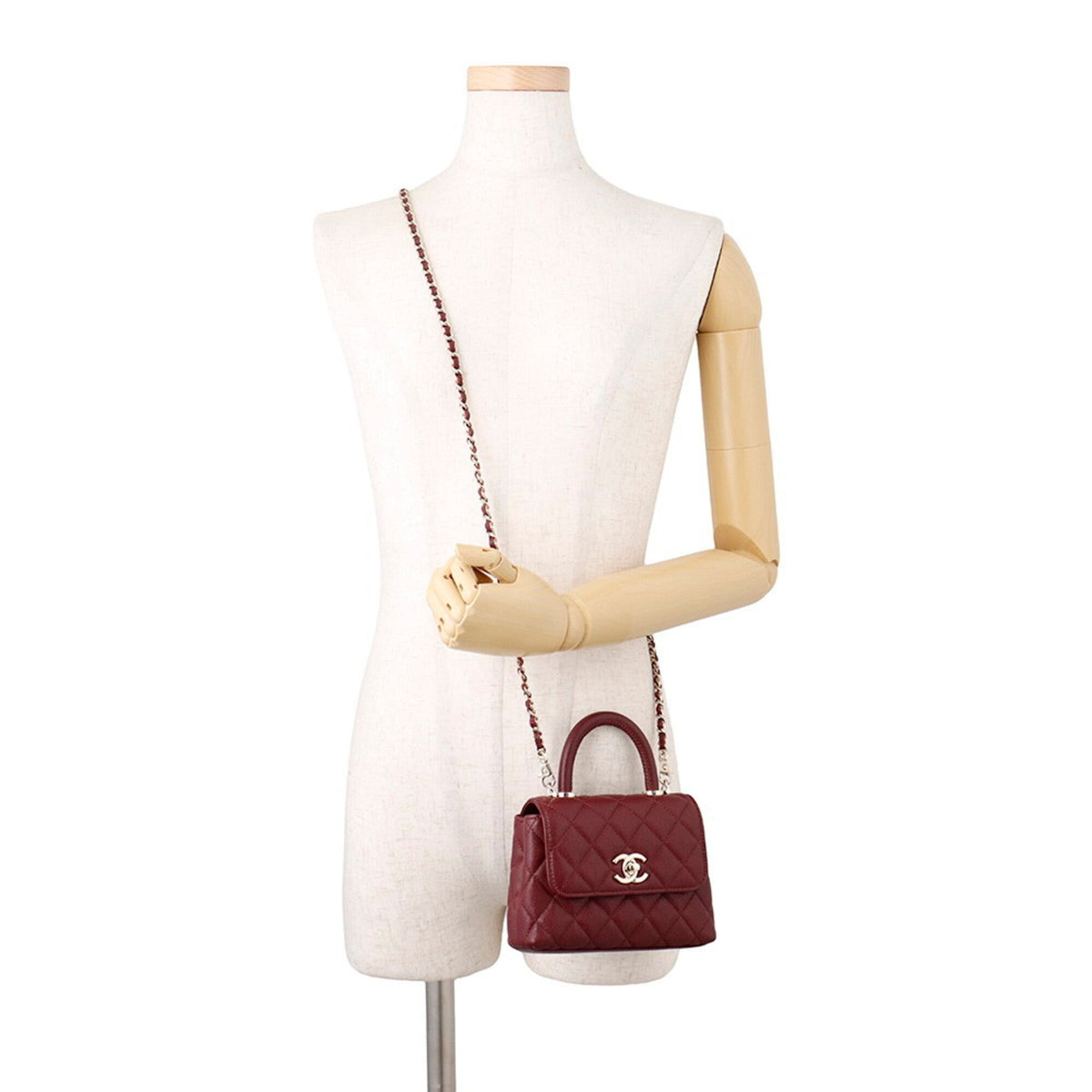 Chanel Matelasse Bordeaux Grained Calfskin Handbag (Pre-Owned)