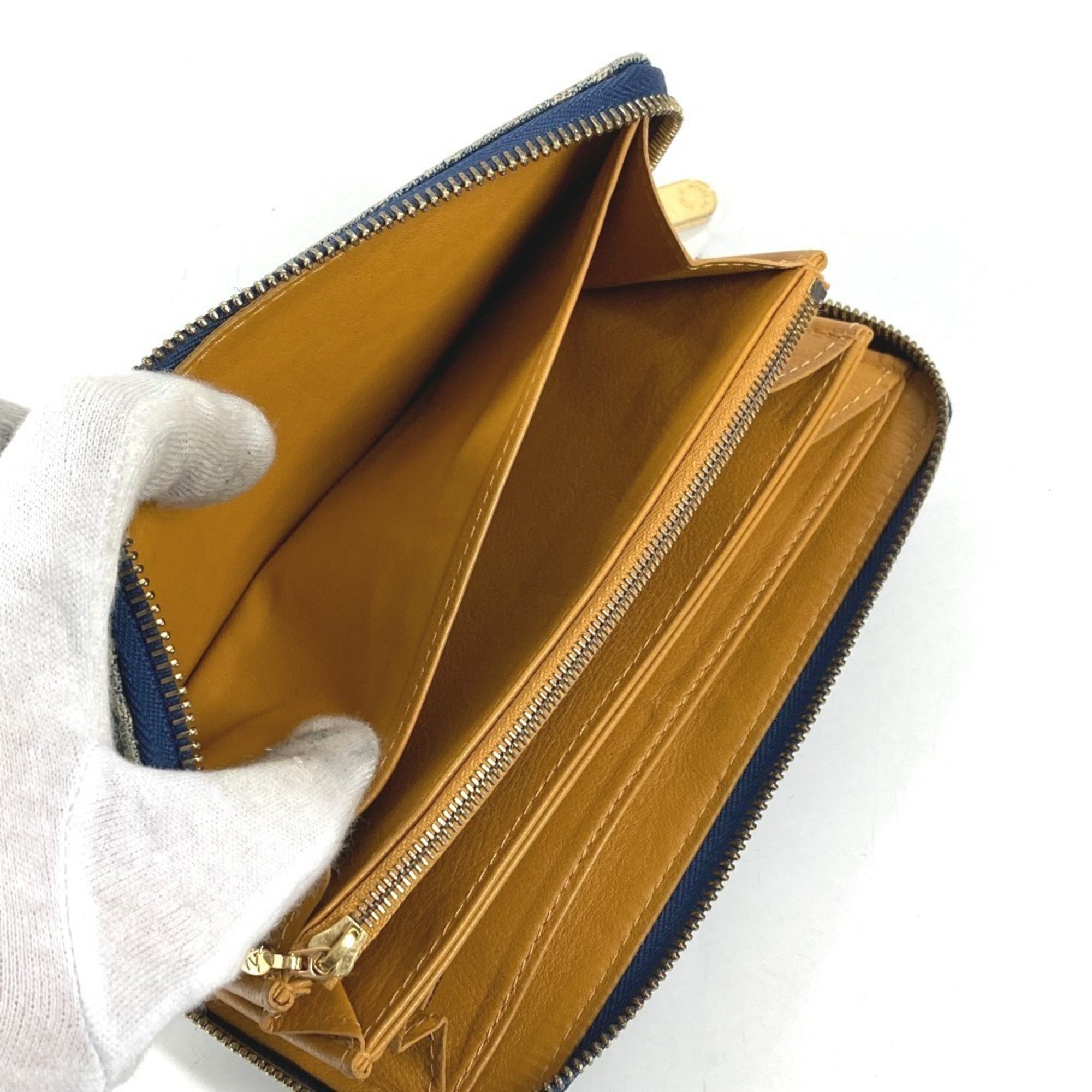 Louis Vuitton Monogram Denim Blue Monogram Denim Long Wallet (Bi-Fold) (Pre-Owned)