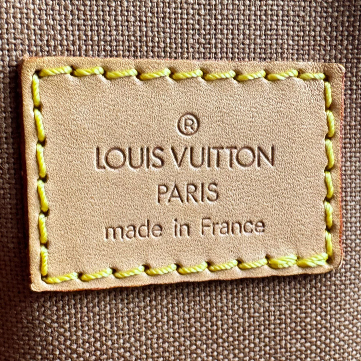 Louis Vuitton Brown Monogram Monogram Handbag (Pre-Owned)