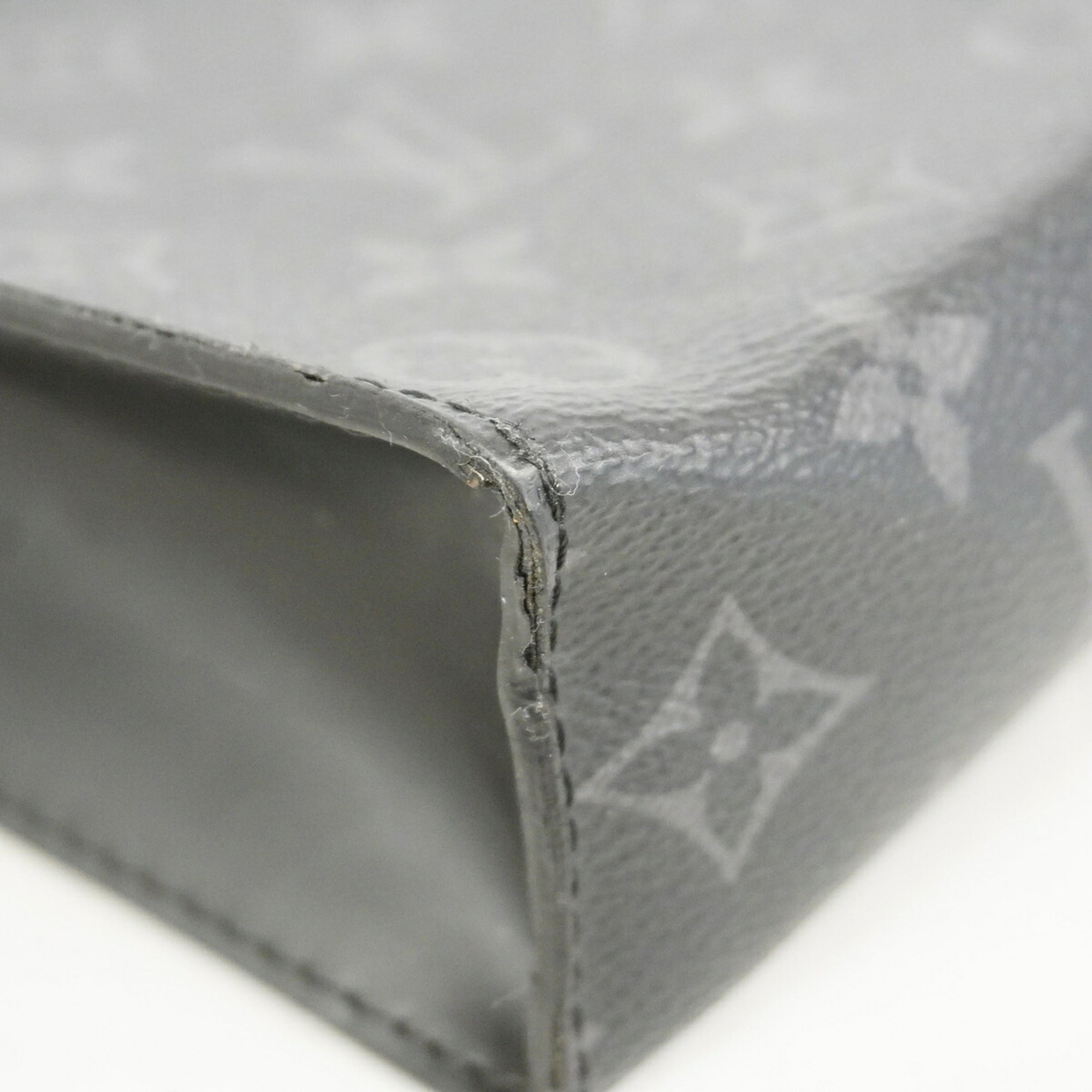 Louis Vuitton Black Clutch Bag (Pre-Owned)