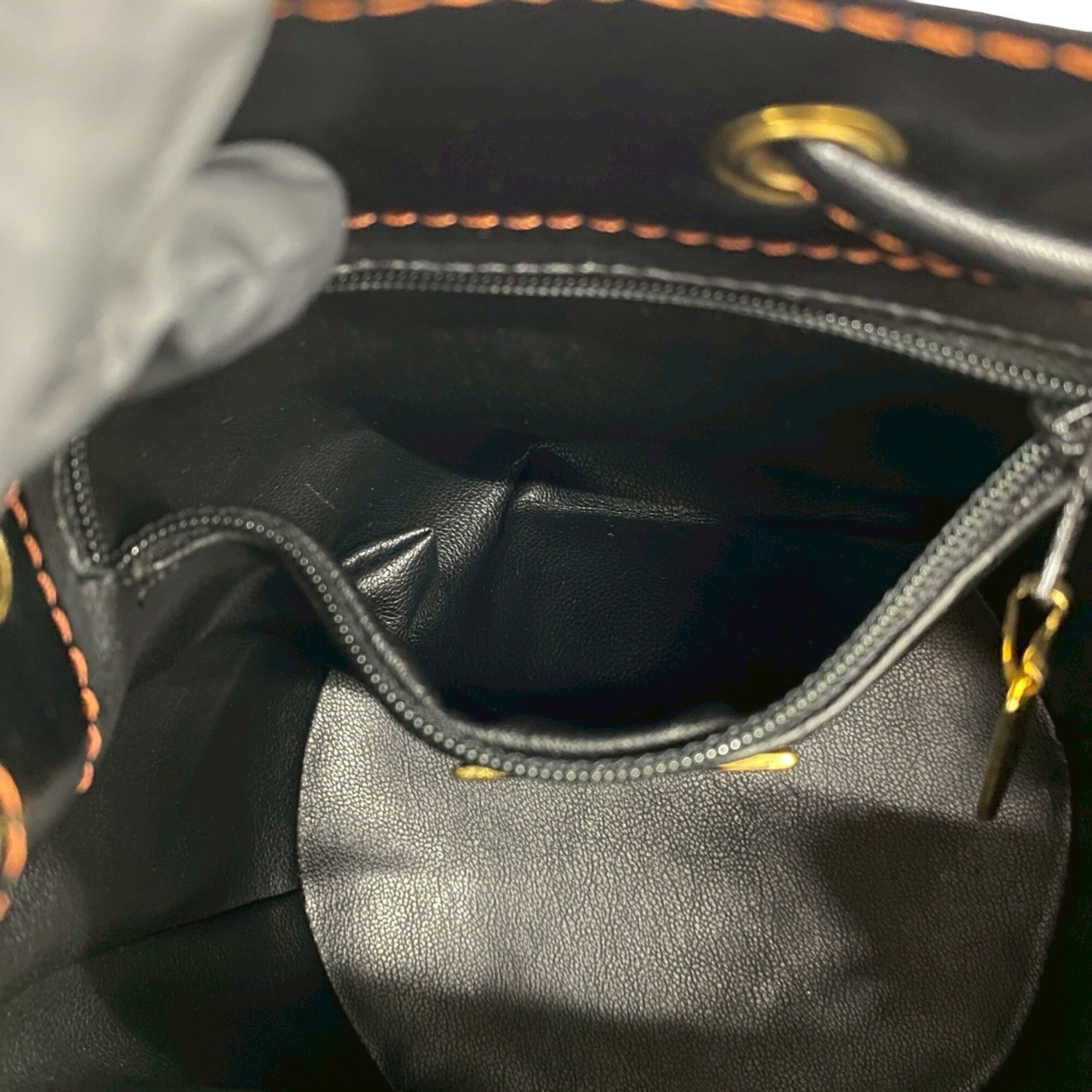 Yves Saint Laurent Black Orange Leather Shoulder Bag (Pre-Owned)