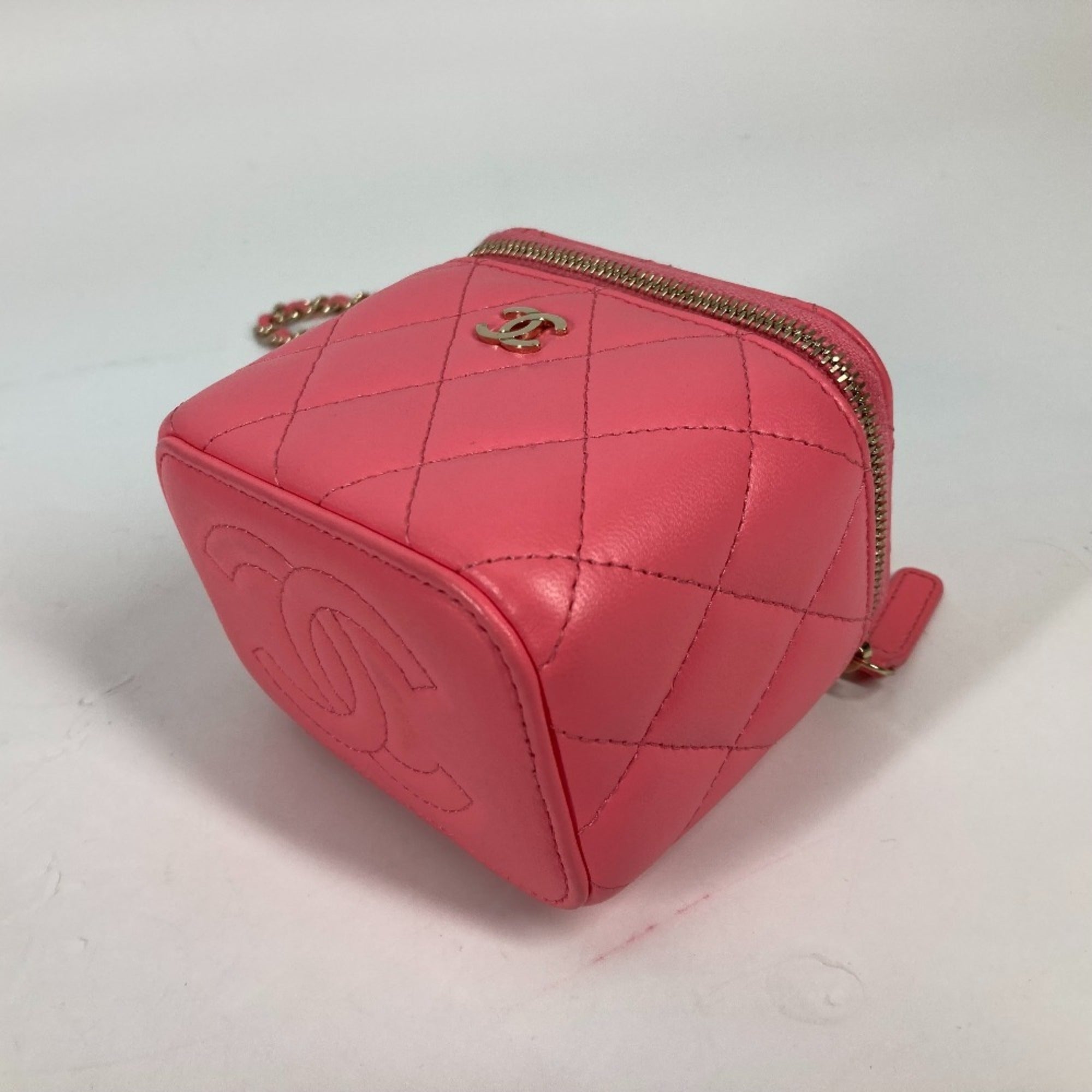 Chanel Pink Leather Shoulder Bag Vanity Bag (Pre-Owned)
