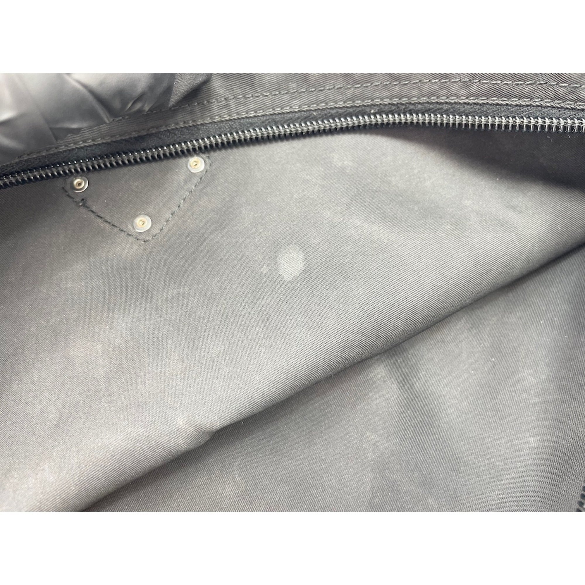Prada Black Nylon Shoulder Bag (Pre-Owned)
