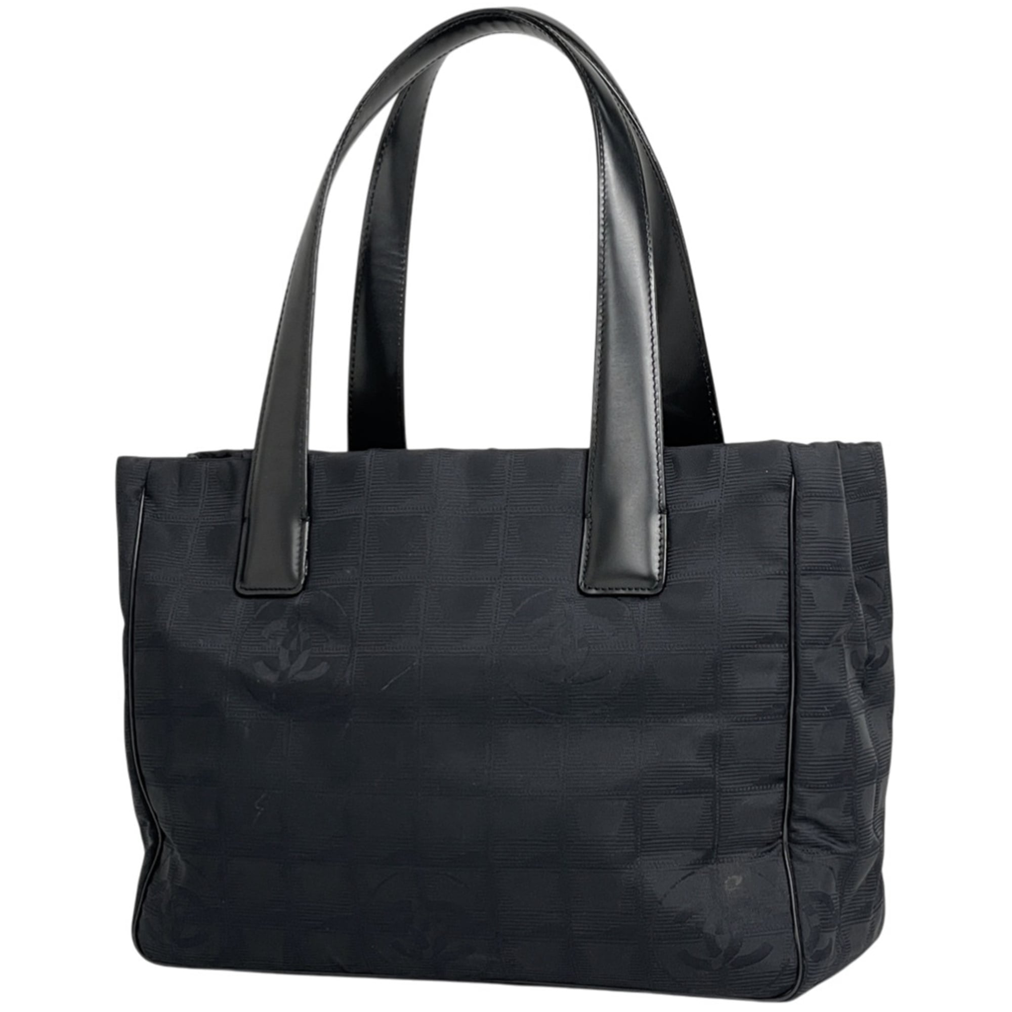 Chanel New Travel Line Black Nylon Leather Handbag (Pre-Owned)