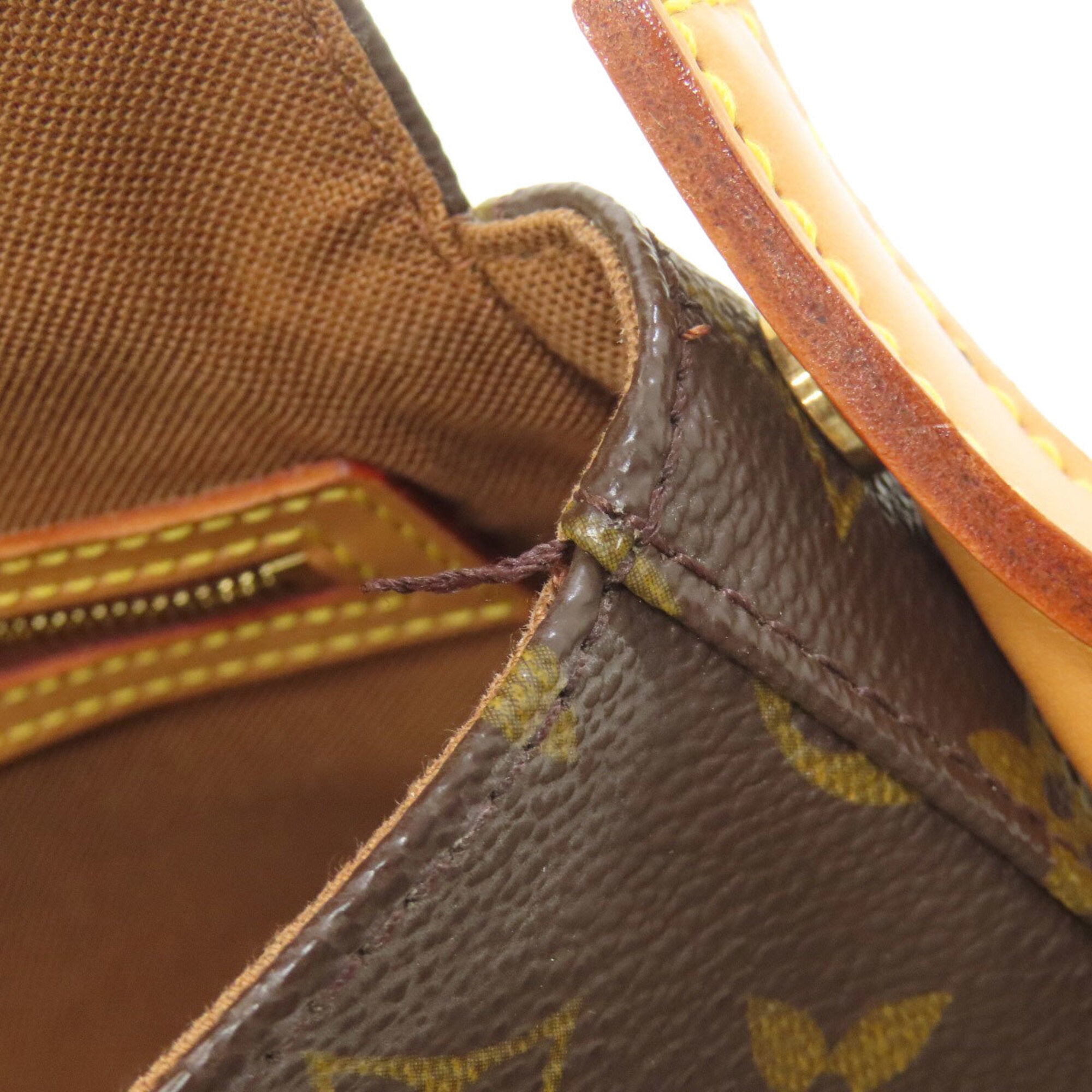 Louis Vuitton Monogram Monogram Monogram Handbag (Pre-Owned)