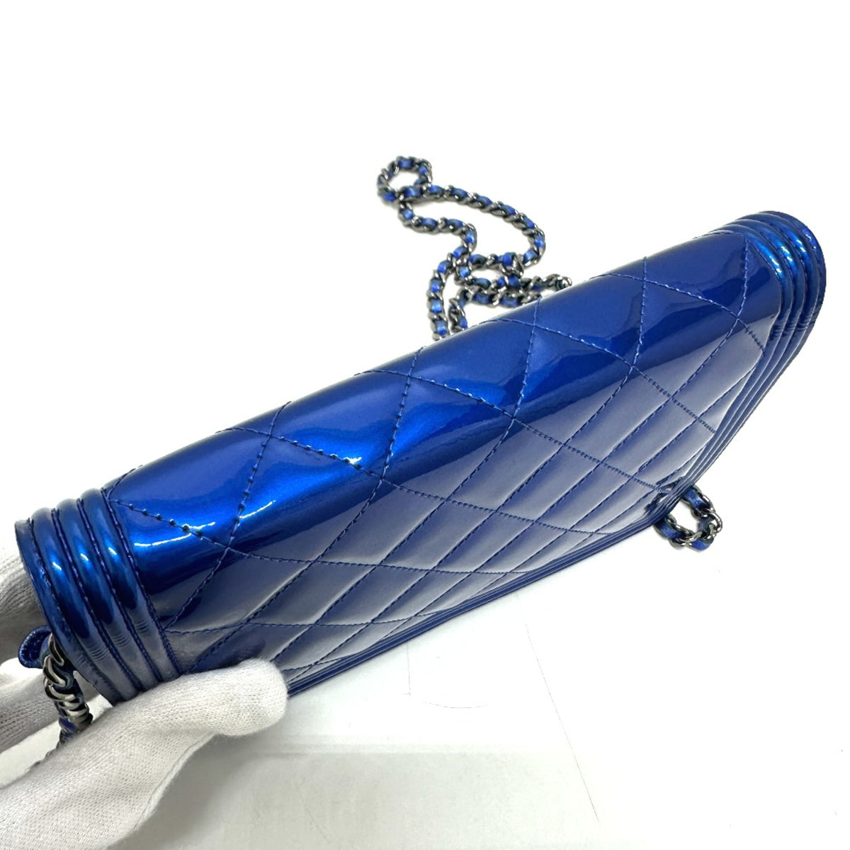 Chanel Blue Leather Shoulder Bag (Pre-Owned)
