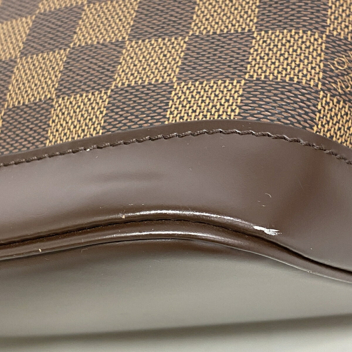 Louis Vuitton Ebene Handbag (Pre-Owned)
