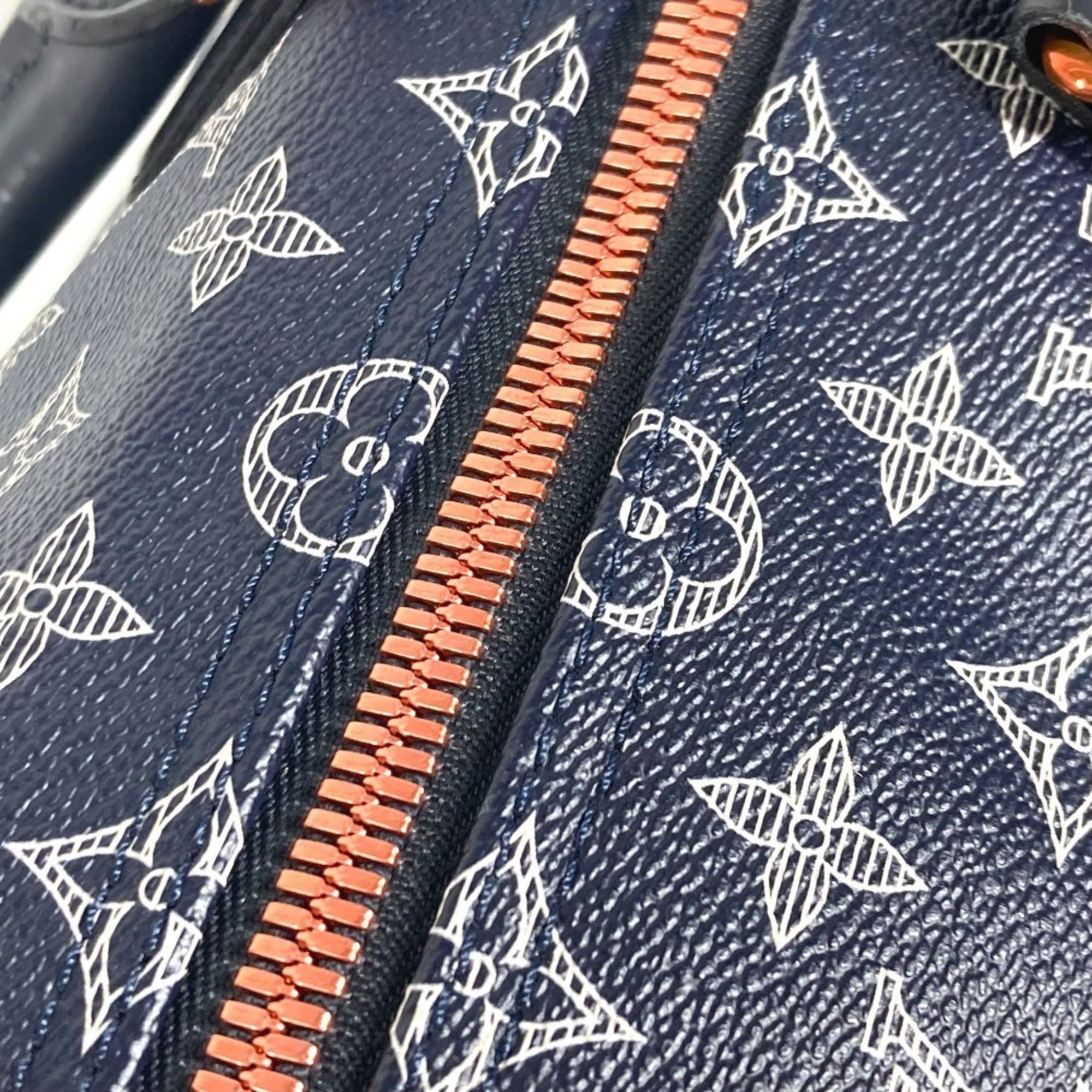 Louis Vuitton Navy Red Color Monogram Boston Bag Handbag (Pre-Owned)