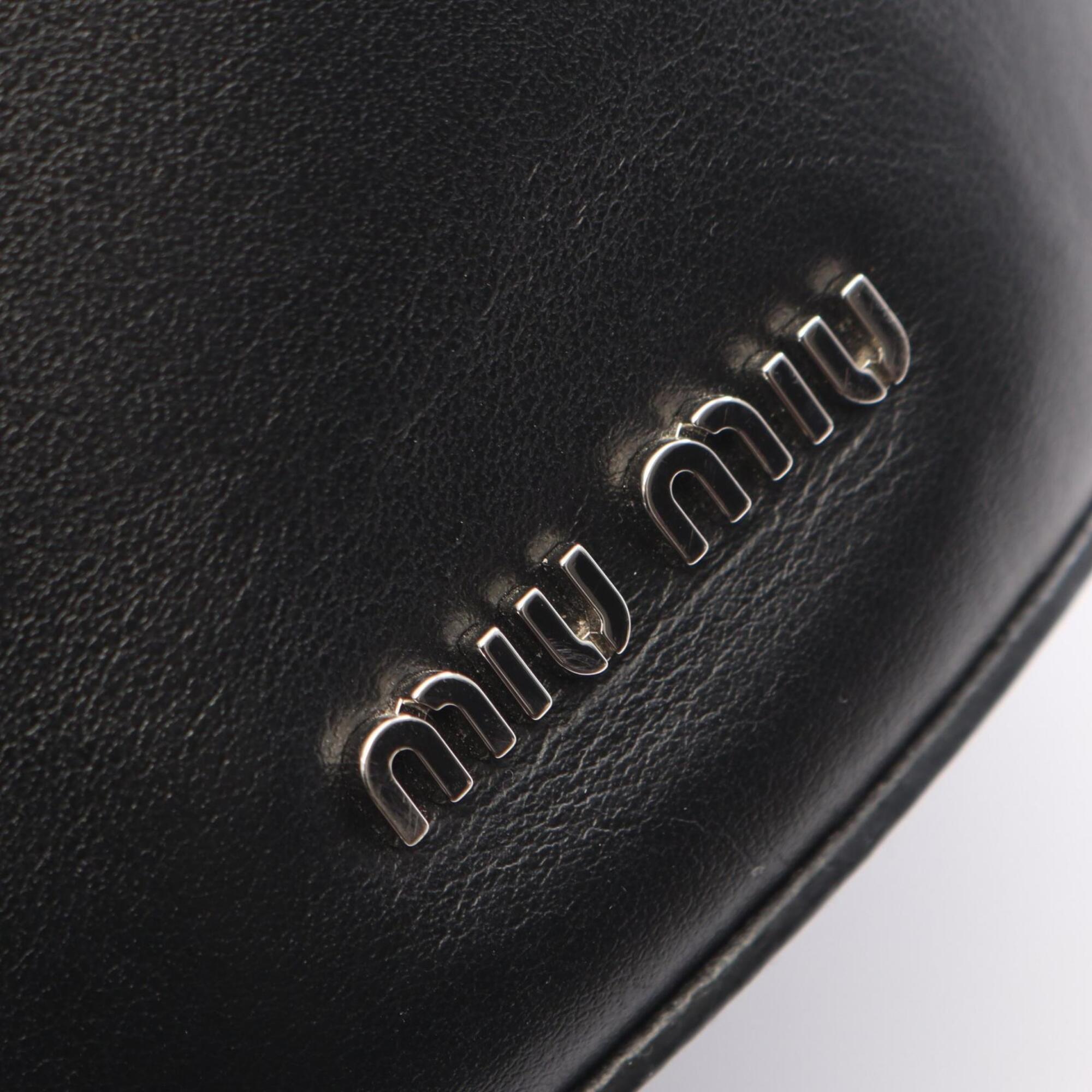 Miu Miu Black Leather Handbag Pouch (Pre-Owned)