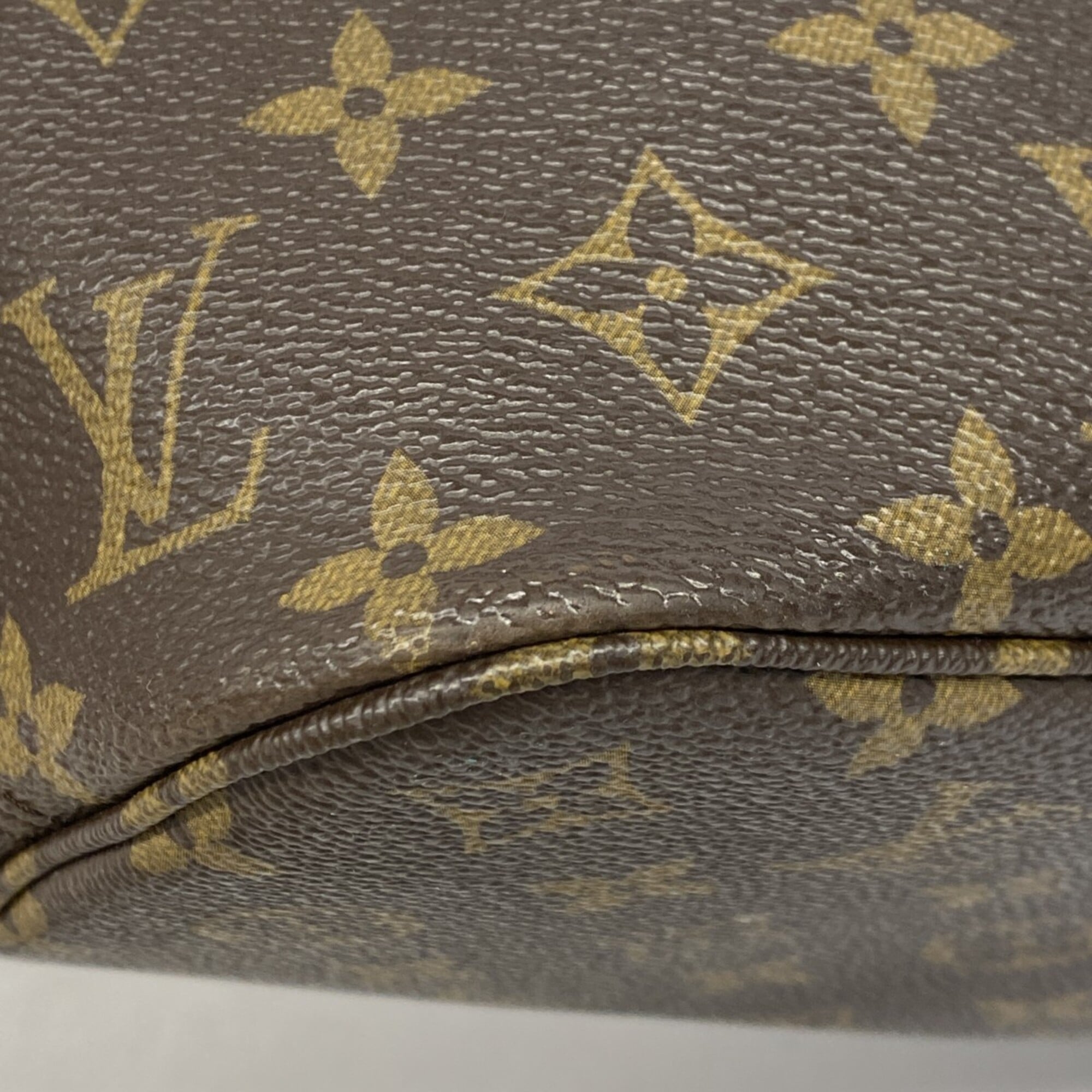 Louis Vuitton Brown Tote Bag (Pre-Owned)