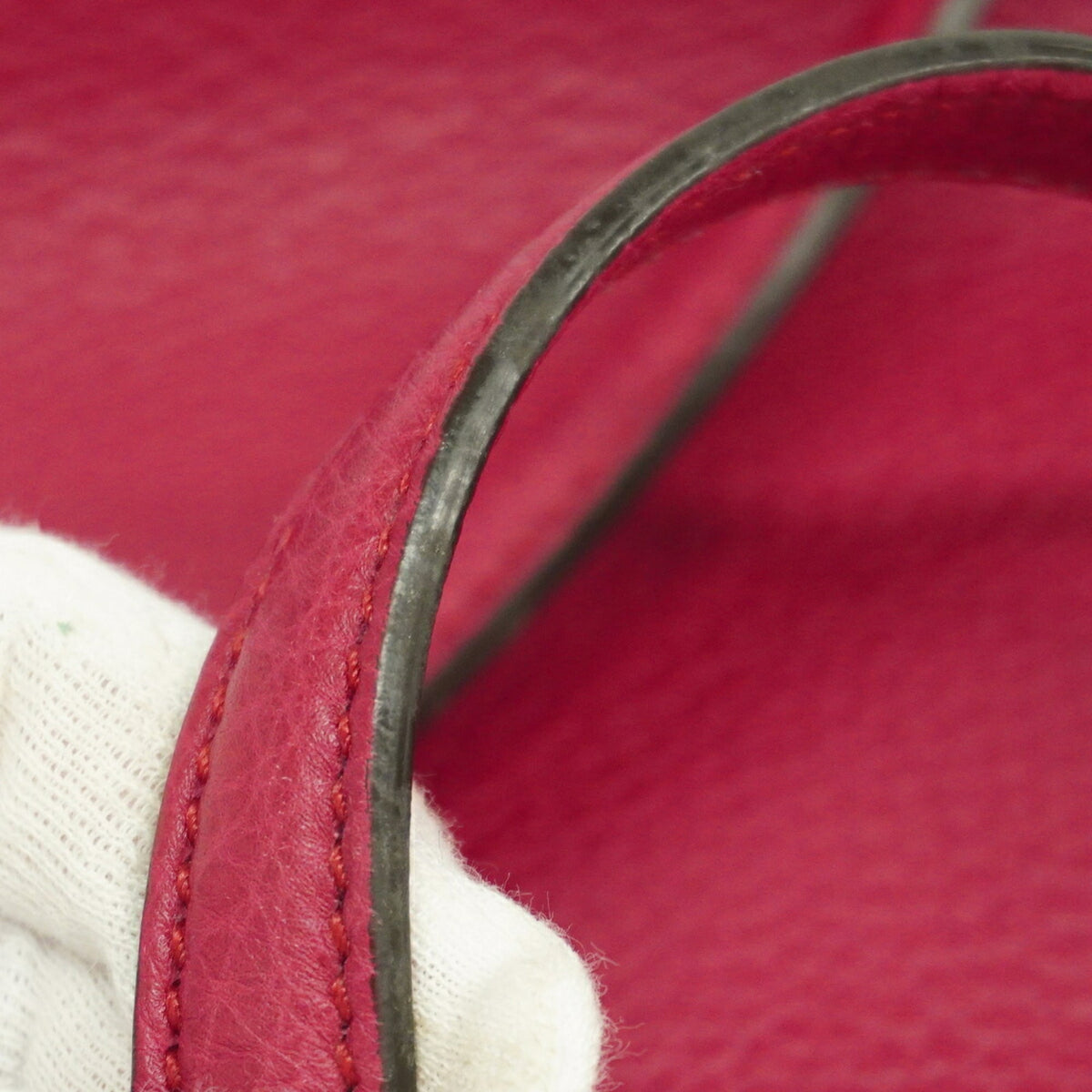 Gucci Pink Leather Handbag (Pre-Owned)