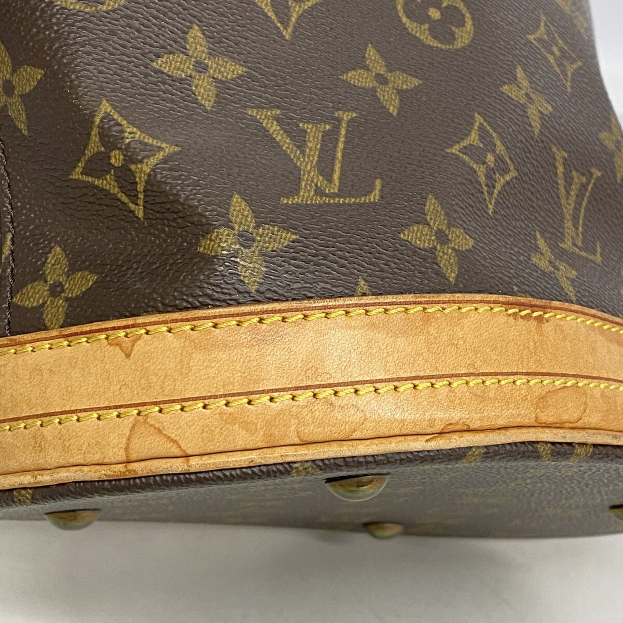 Louis Vuitton Brown Tote Bag (Pre-Owned)