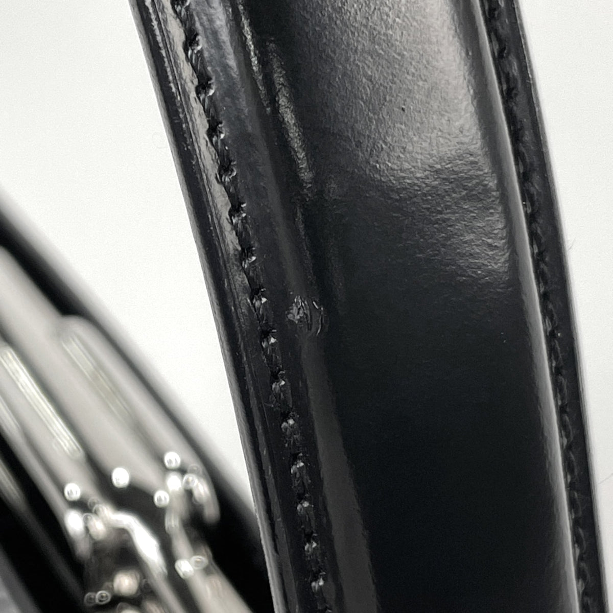 Cartier Black Leather Handbag (Pre-Owned)