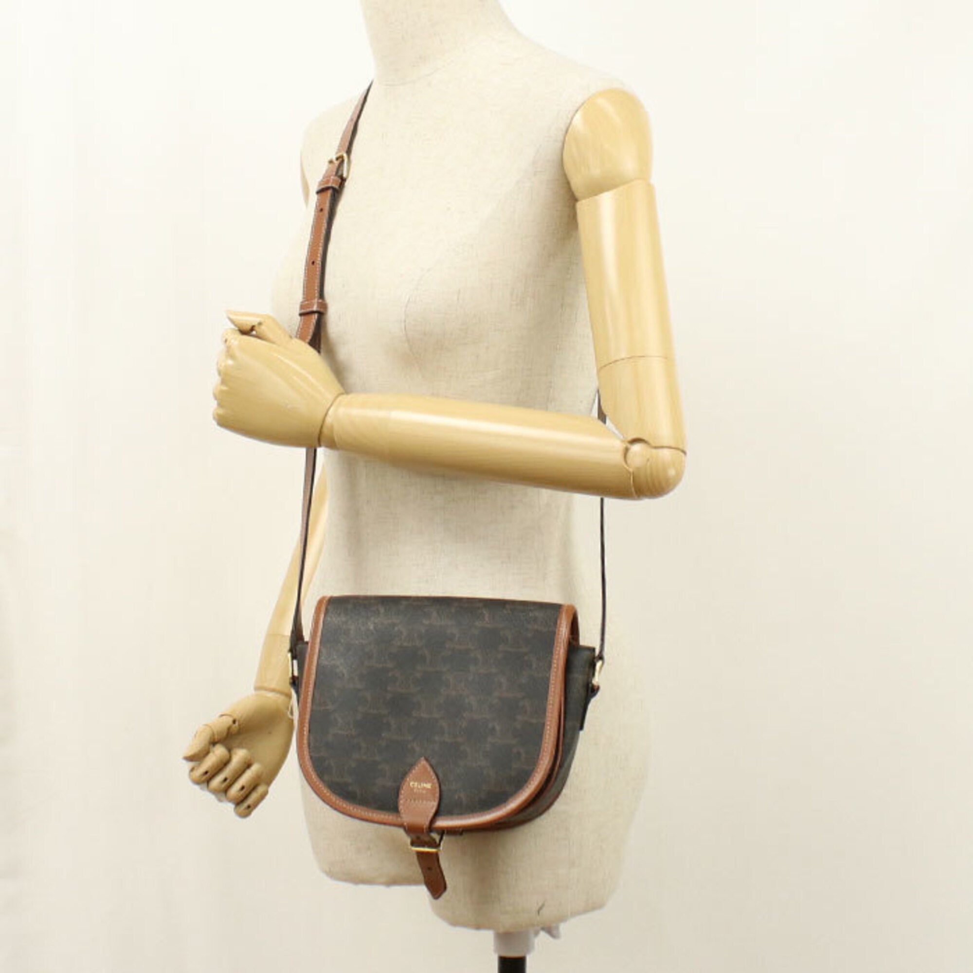 Celine Brown Pvc Leather Shoulder Bag (Pre-Owned)