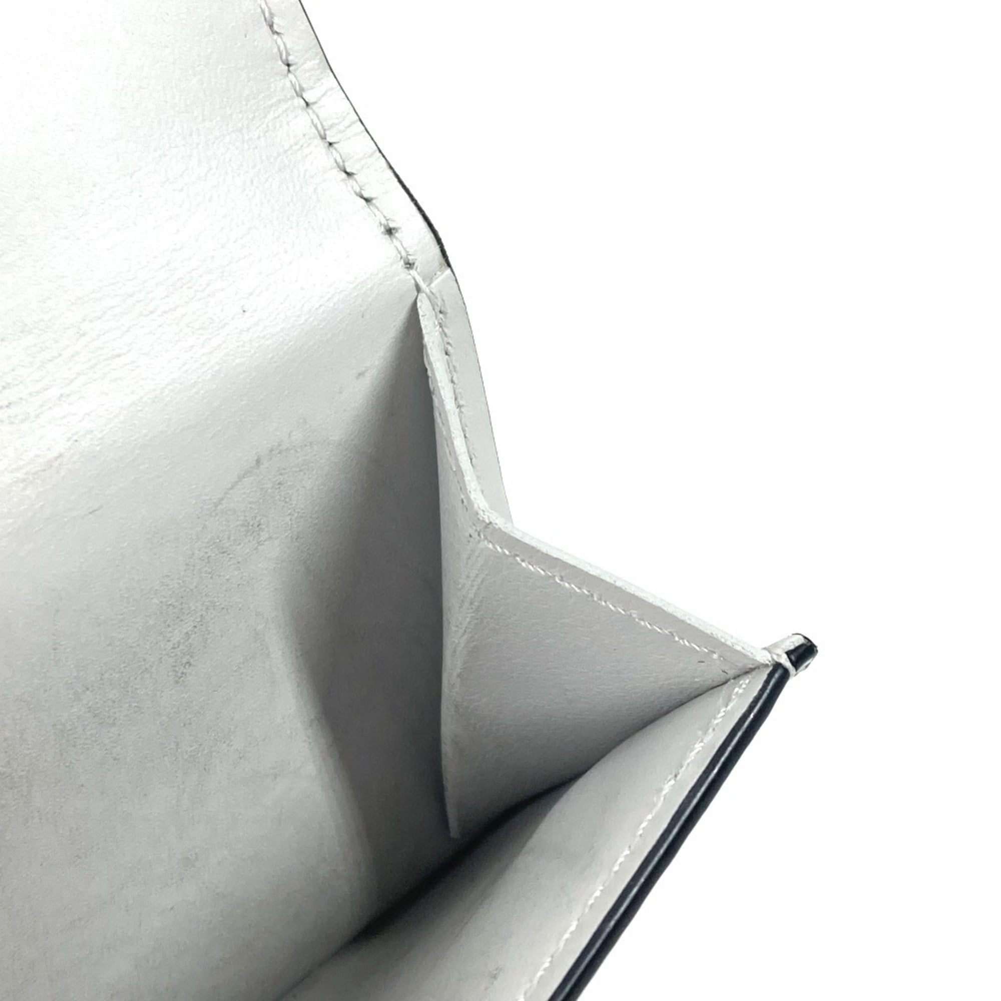 Louis Vuitton White Taiga Leather Monogram Wallet (Tri-Fold) (Pre-Owned)