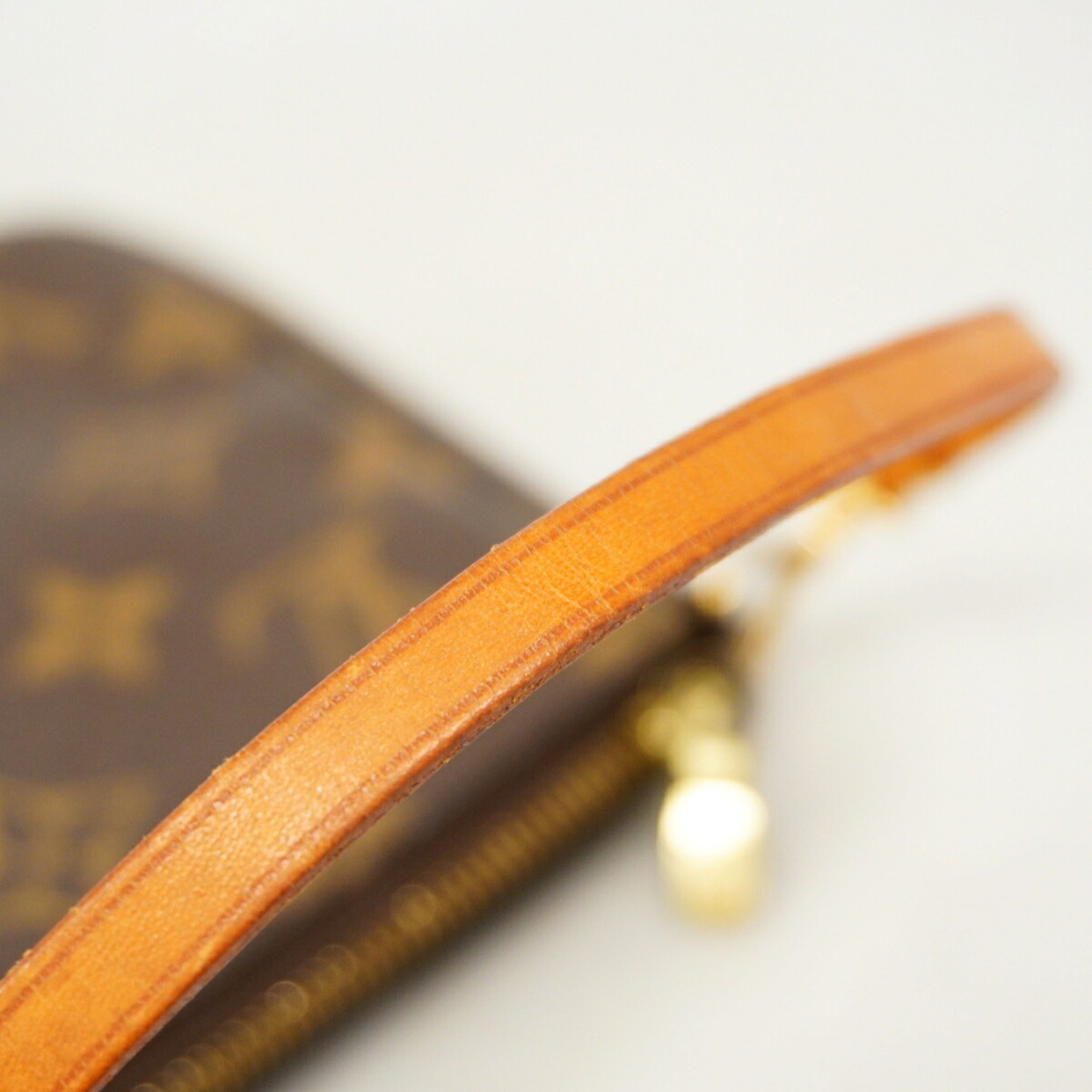 Louis Vuitton Brown Pouch (Pre-Owned)