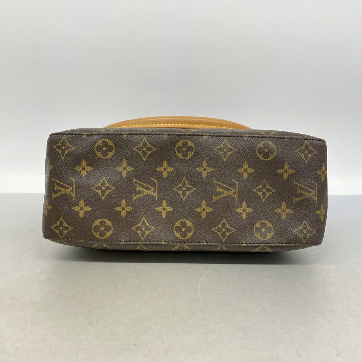 Louis Vuitton Brown Shoulder Bag (Pre-Owned)