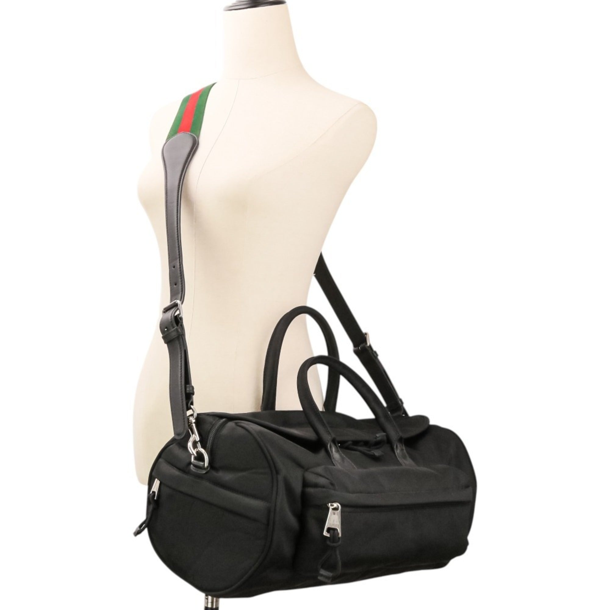 Gucci Black Nylon Boston Bag (Pre-Owned)