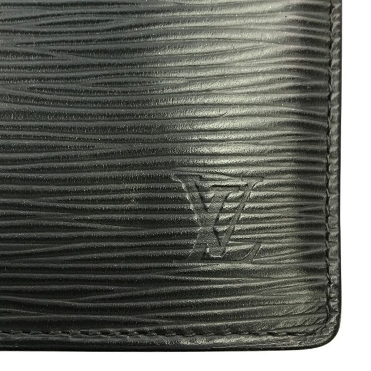 Louis Vuitton Epi Noir Long Wallet (Bi-Fold) (Pre-Owned)