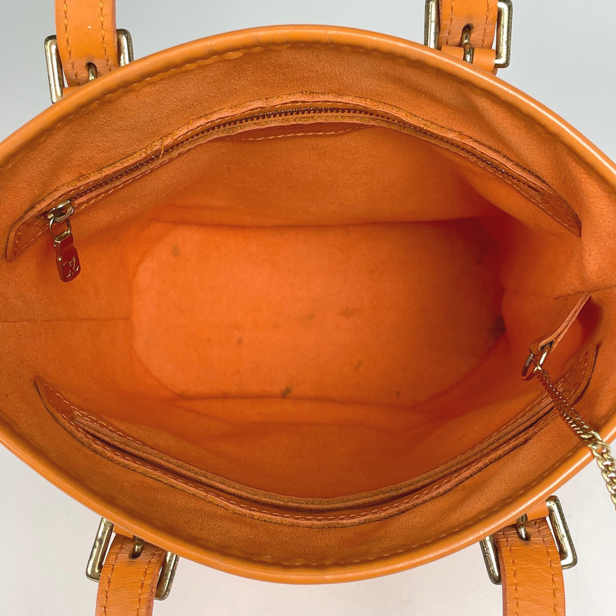 Louis Vuitton Mandarin Orange Epi Leather Tote Bag (Pre-Owned)