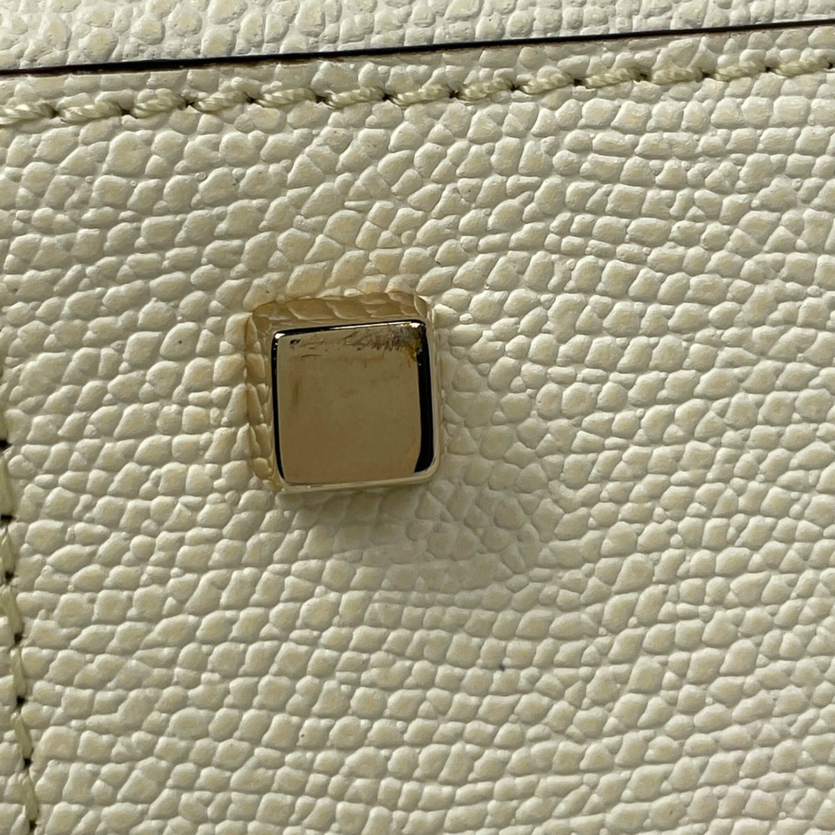Valextra Ivory Leather Handbag (Pre-Owned)