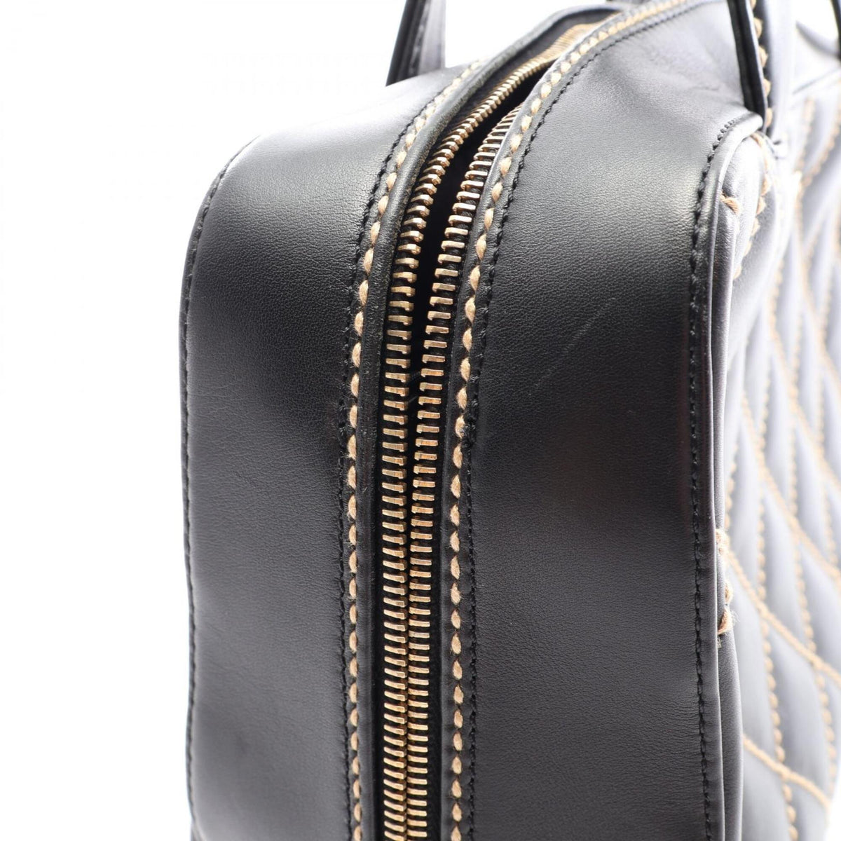 Chanel Black Leather Handbag (Pre-Owned)
