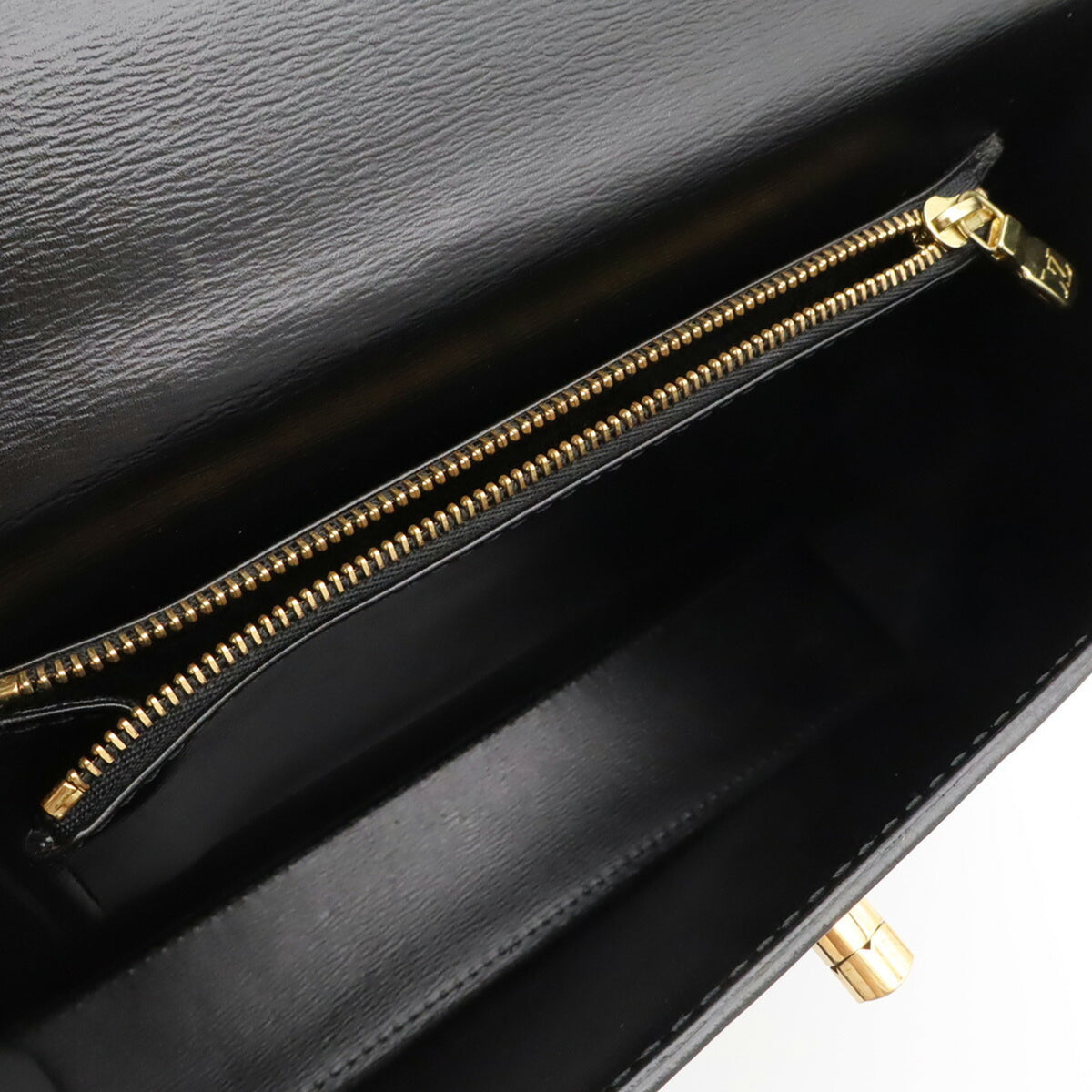 Louis Vuitton Black Galle Noir Epi Leather Handbag (Pre-Owned)