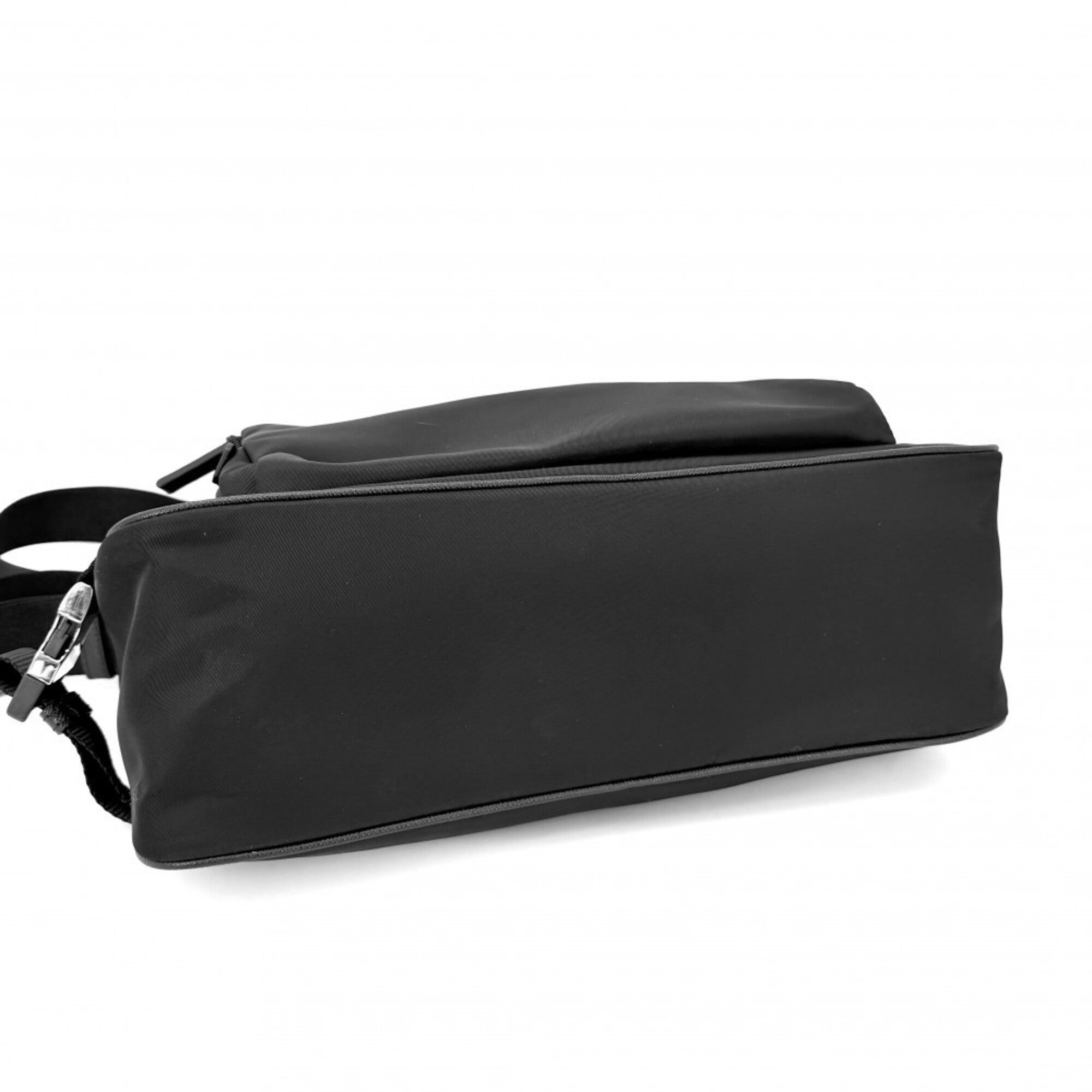 Prada Black Nylon Shoulder Bag (Pre-Owned)