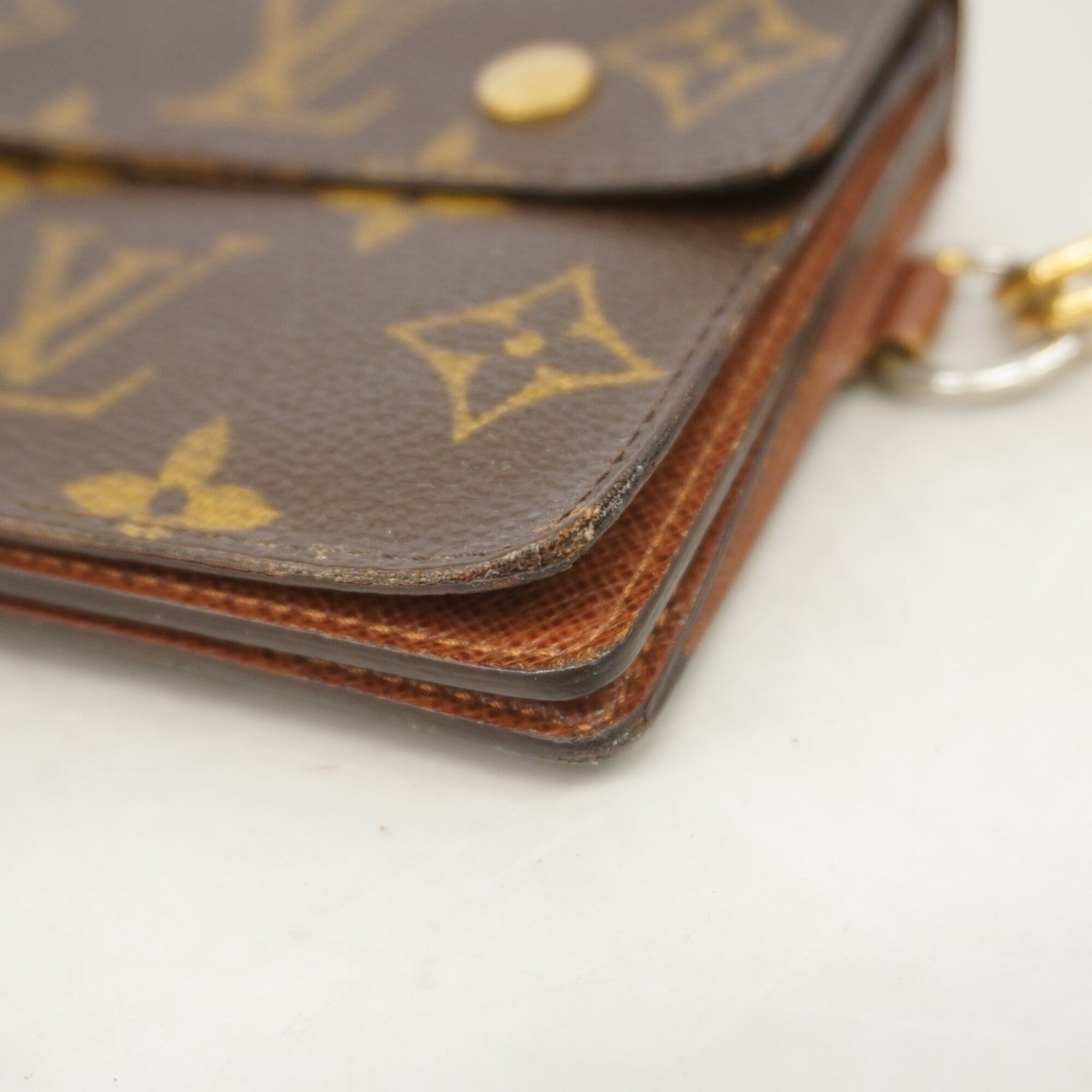 Louis Vuitton Brown Long Wallet (Bi-Fold) (Pre-Owned)