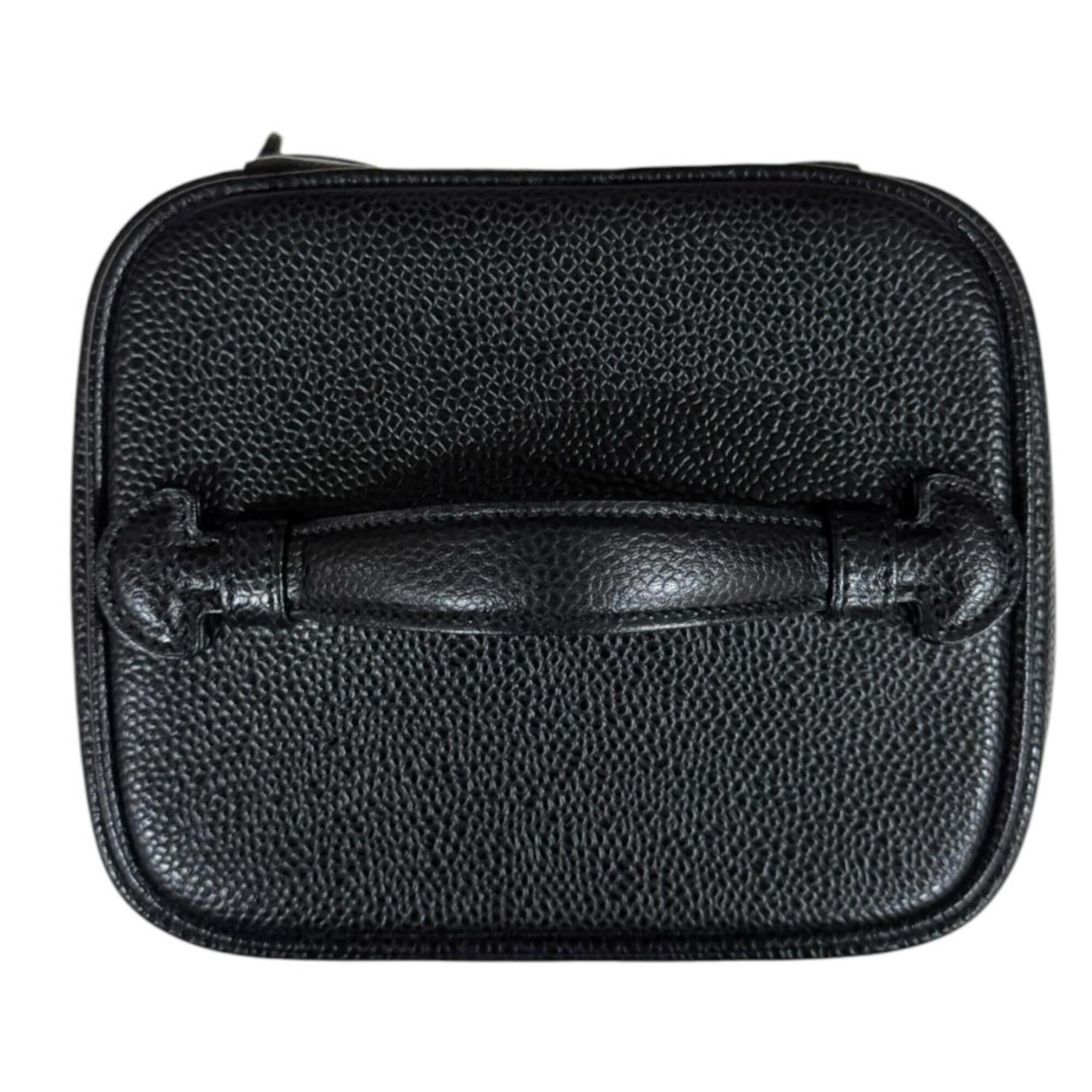 Chanel Black Grained Calfskin Handbag (Pre-Owned)