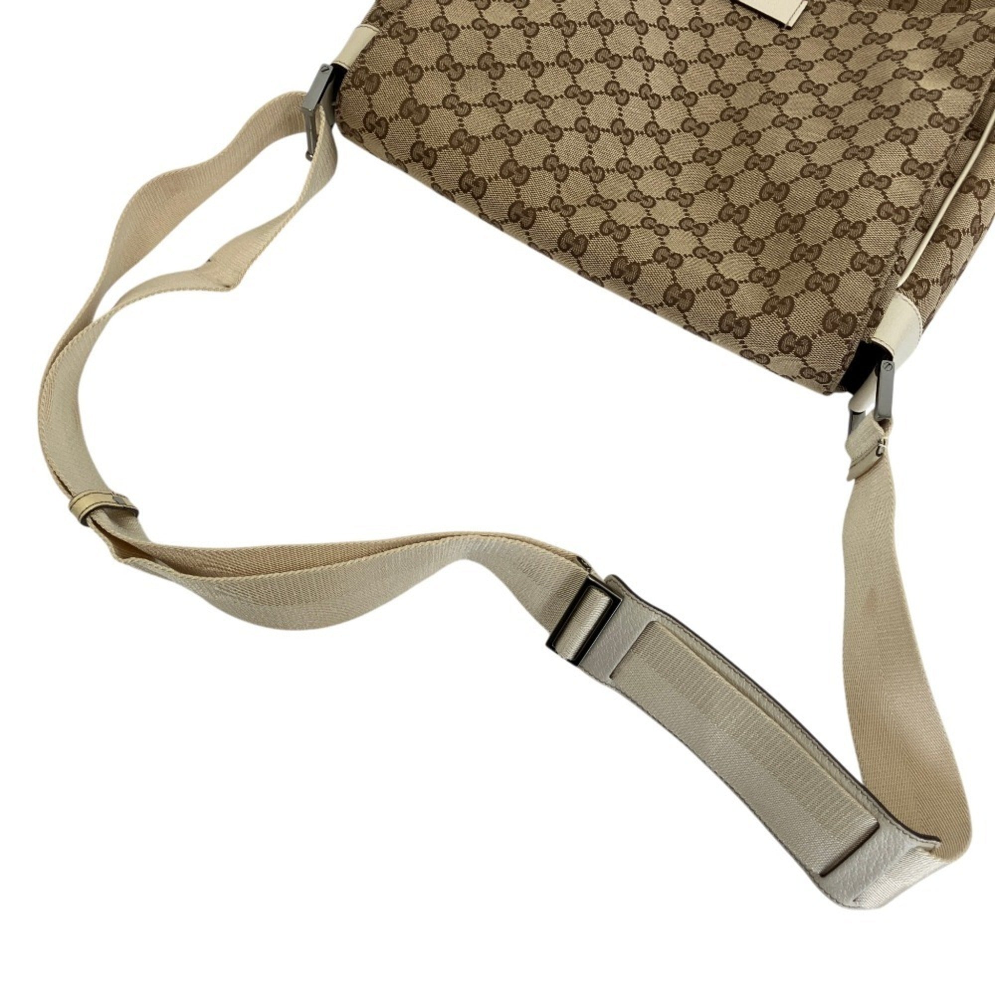 Gucci Gg Canvas Beige Gg Canvas Messenger Bag Shoulder Bag (Pre-Owned)
