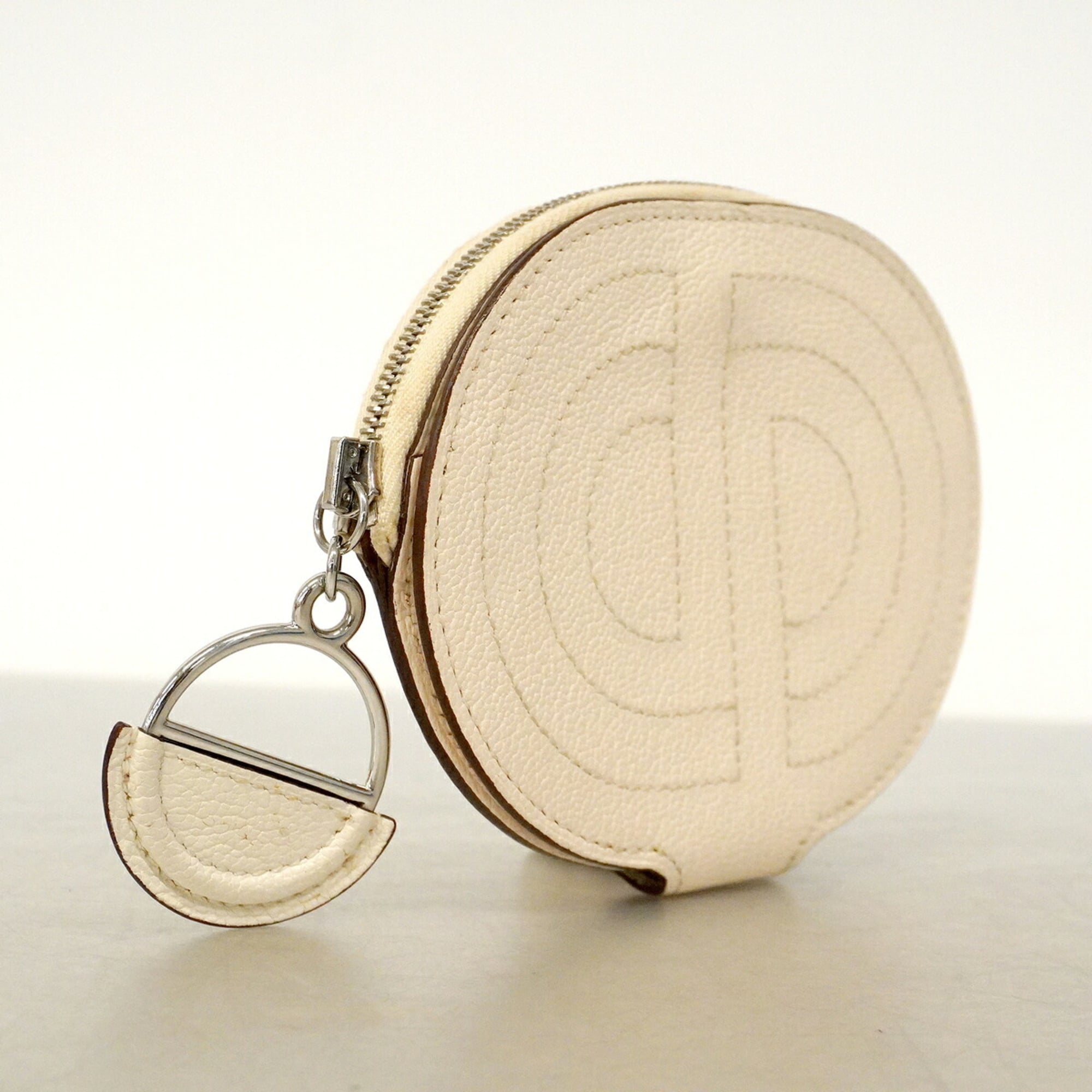 Hermes White Chevre Myzore Leather Coin Purse/Coin Case (Pre-Owned)