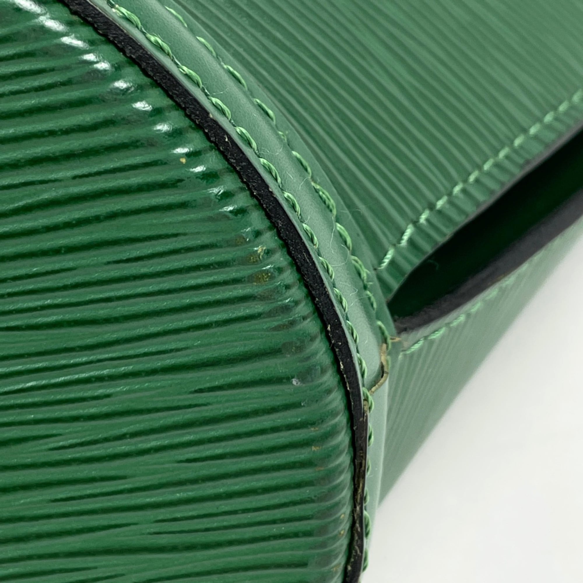 Louis Vuitton Borneo Green Epi Leather Shoulder Bag Tote Bag (Pre-Owned)
