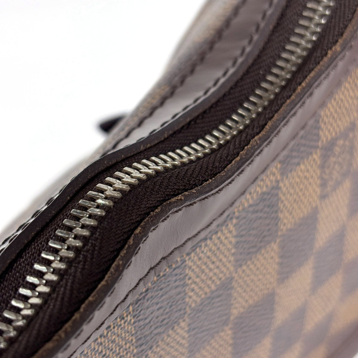 Louis Vuitton Damier Brown Damier Canvas Shoulder Bag (Pre-Owned)