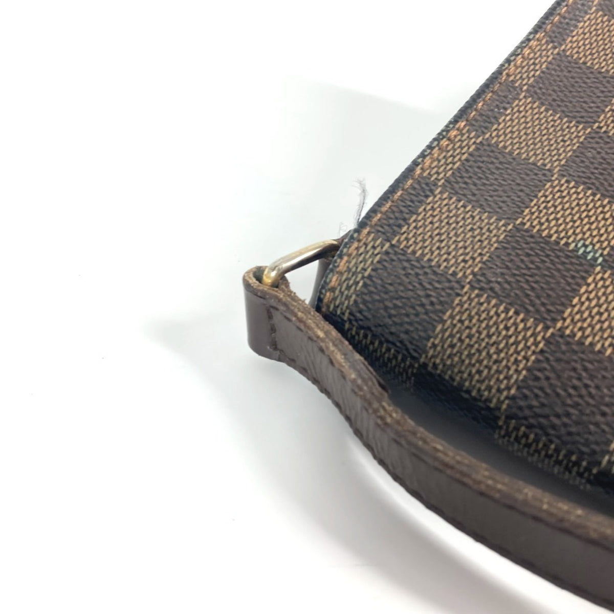 Louis Vuitton Brown Ebene Damier Canvas Pochette Shoulder Bag (Pre-Owned)