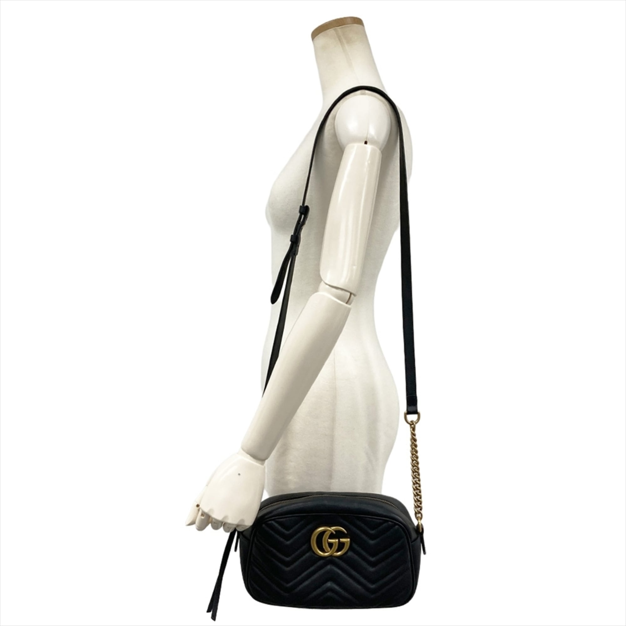 Gucci Black Leather Shoulder Bag (Pre-Owned)