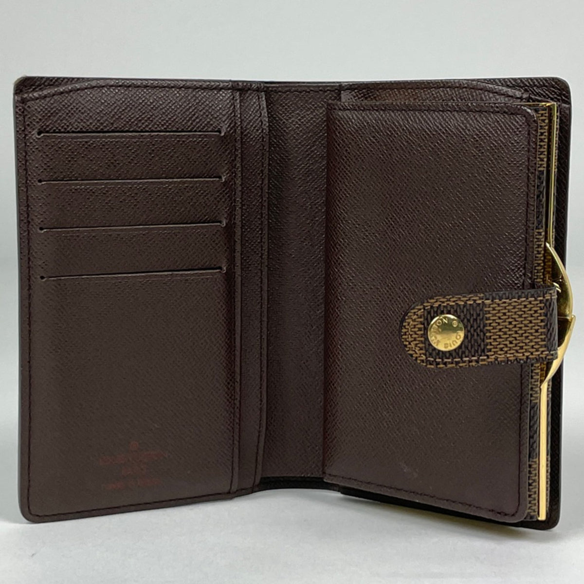 Louis Vuitton Damier Brown Damier Canvas Wallet (Bi-Fold) (Pre-Owned)