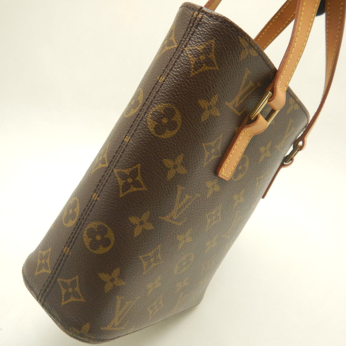 Louis Vuitton Brown Monogram Canvas Handbag (Pre-Owned)