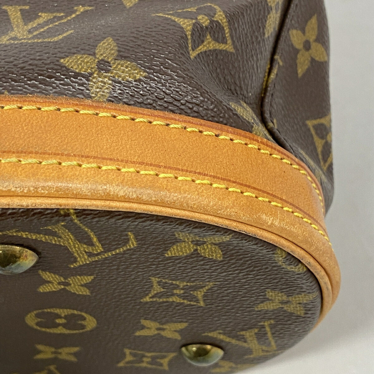 Louis Vuitton Brown Tote Bag (Pre-Owned)