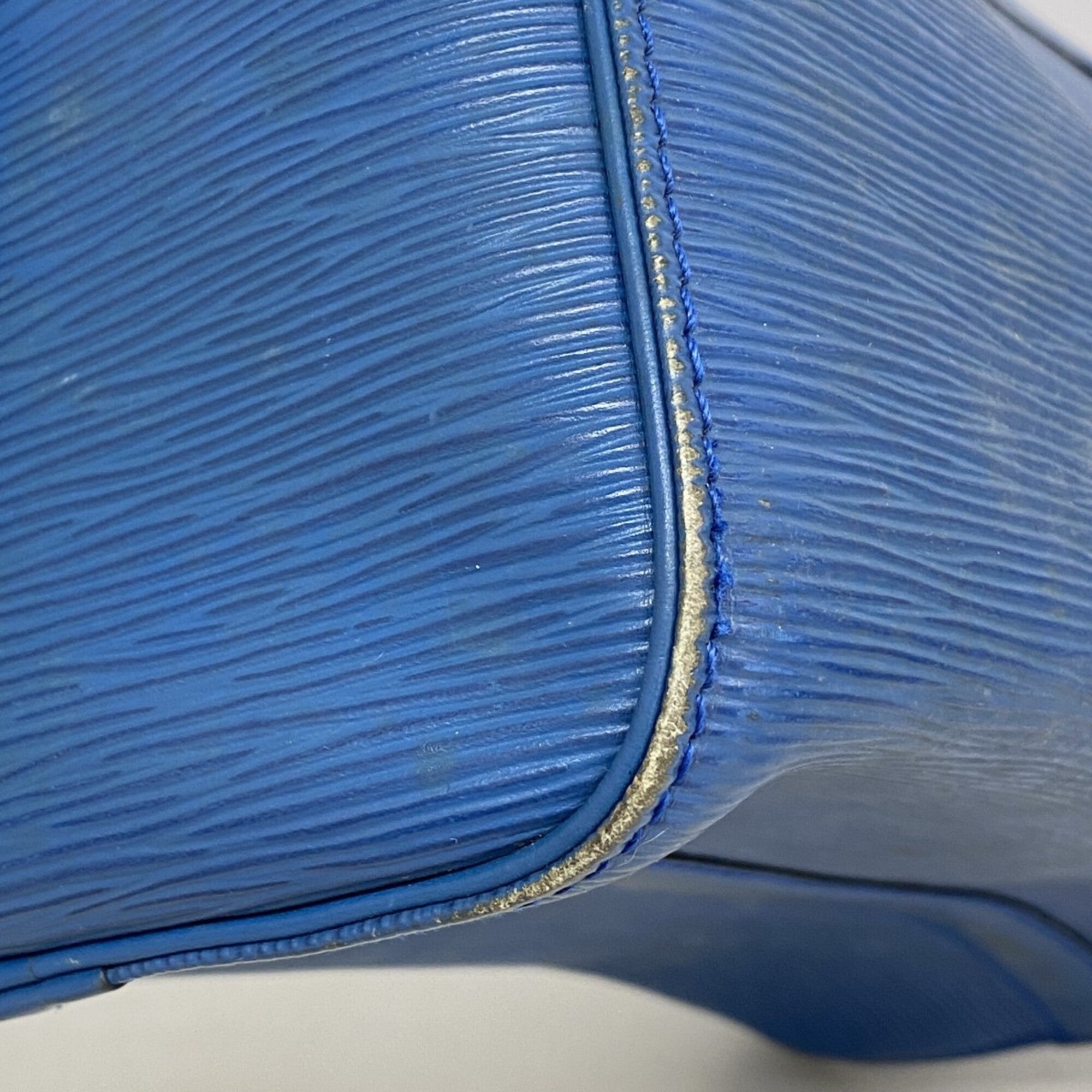 Louis Vuitton Toledo Blue Handbag (Pre-Owned)