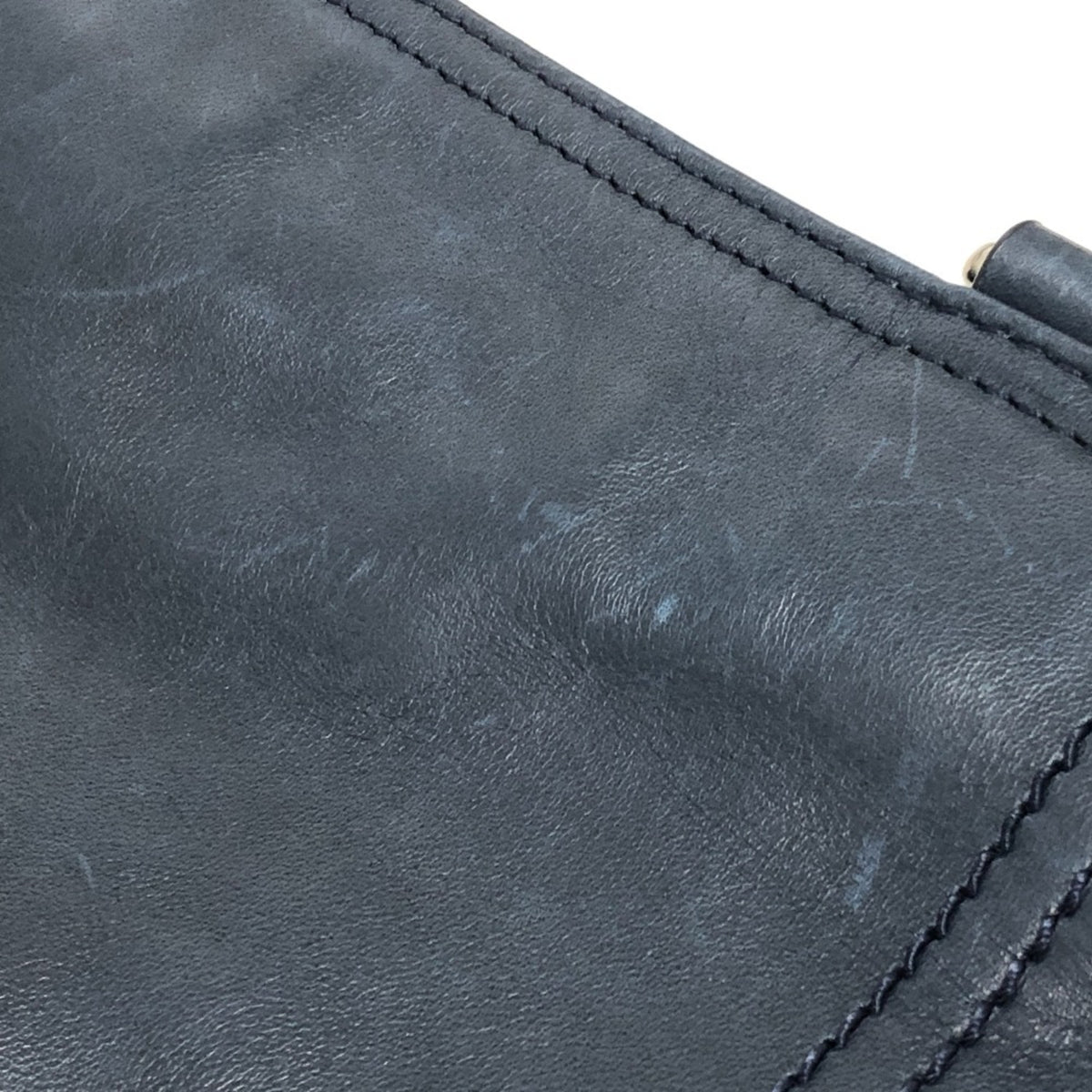 Bally Navy Leather Handbag Shoulder Bag (Pre-Owned)