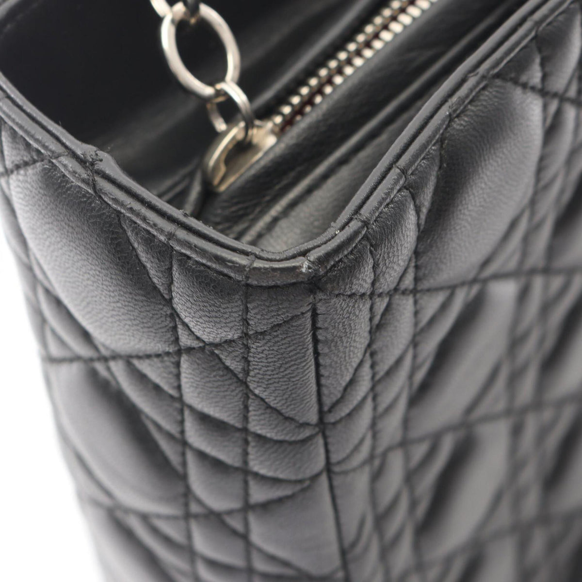 Christian Dior Black Leather Handbag (Pre-Owned)