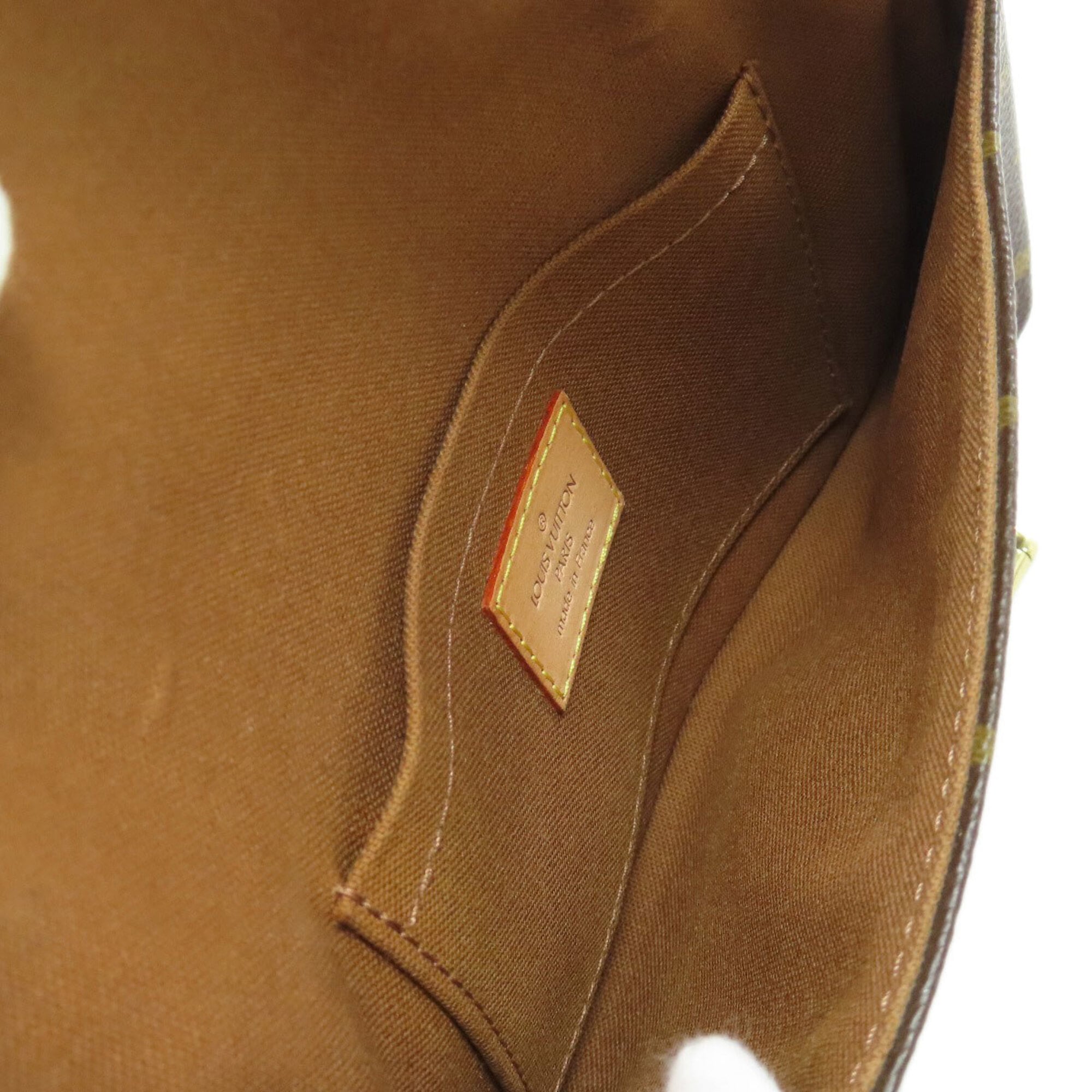 Louis Vuitton Brown Monogram Monogram Canvas Fanny Pack Pochette (Pre-Owned)