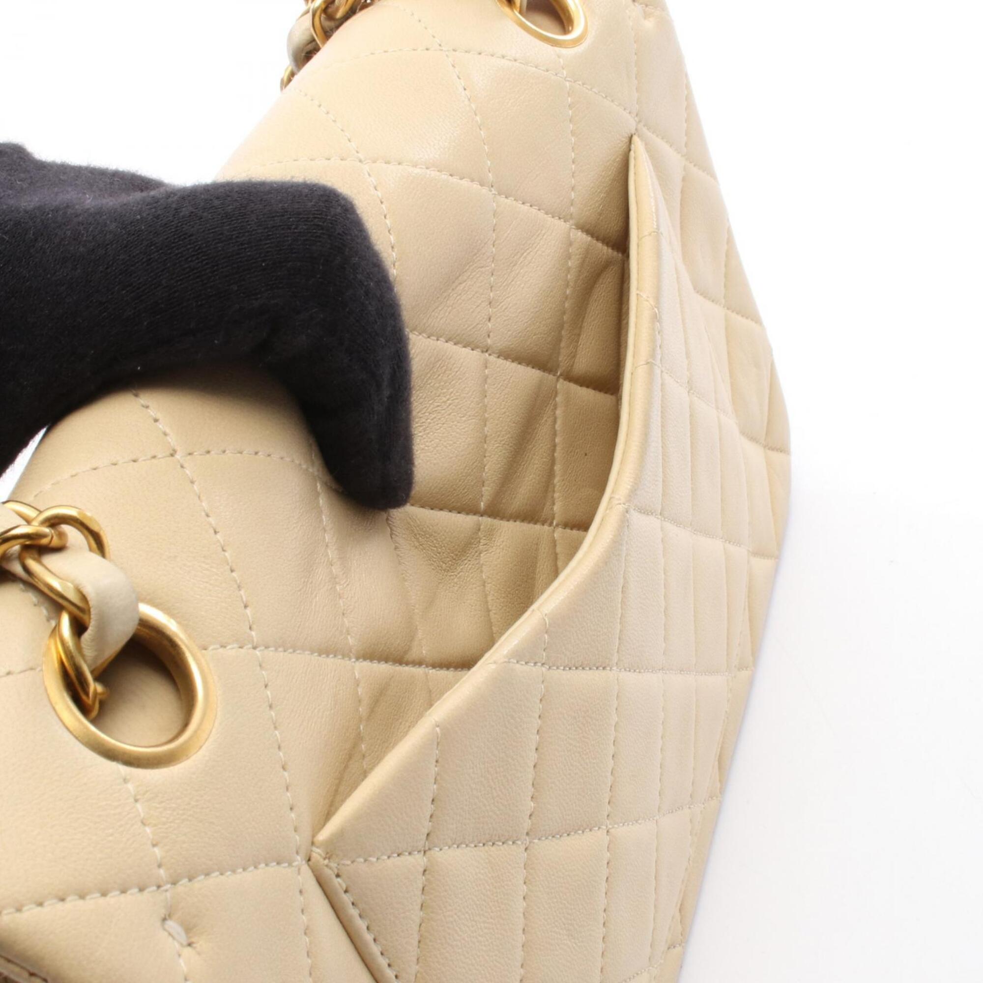 Chanel Beige Leather Handbag Shoulder Bag (Pre-Owned)