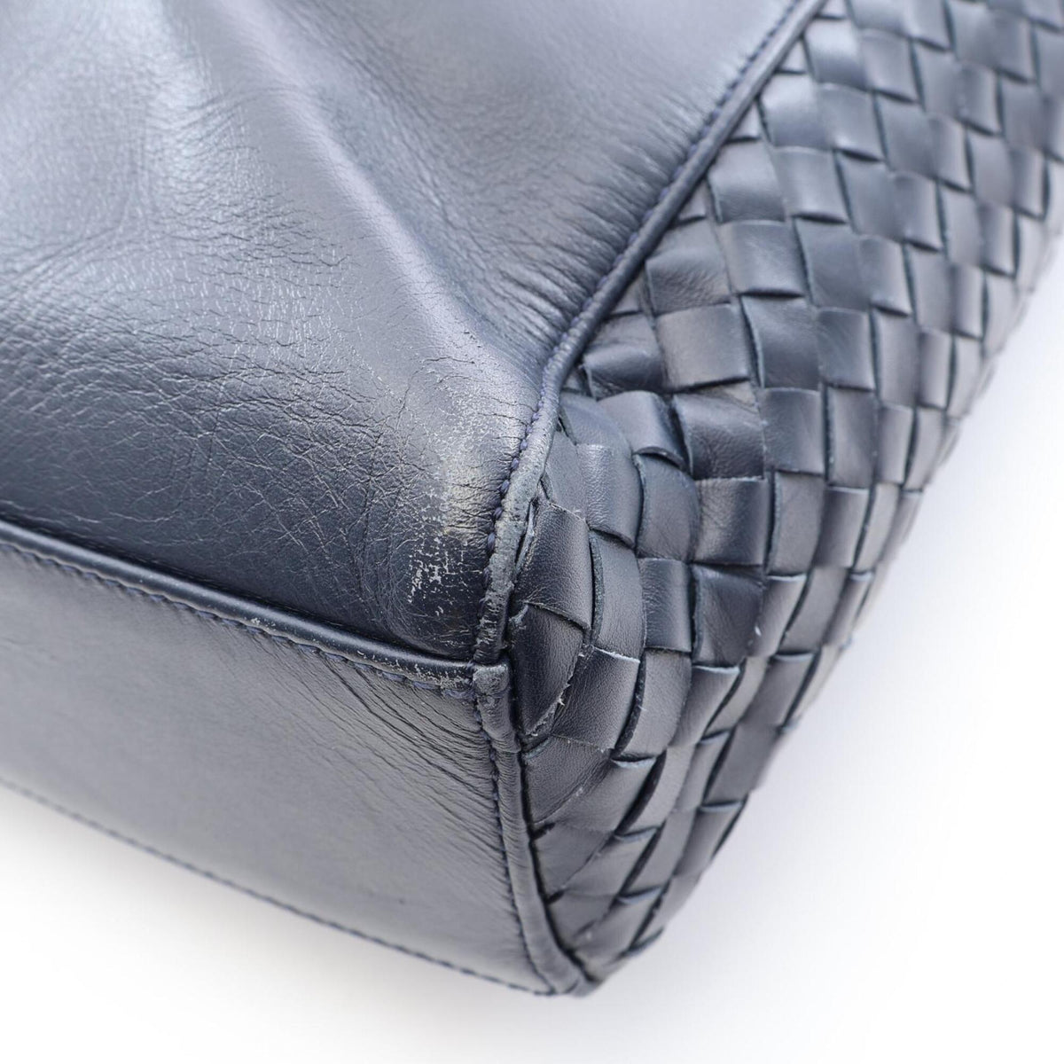 Bottega Veneta Navy Leather Handbag Tote Bag (Pre-Owned)