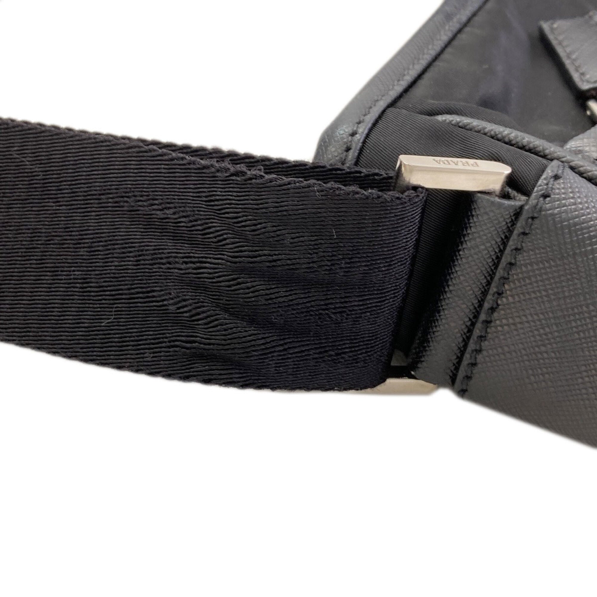 Prada Black Nylon Shoulder Bag (Pre-Owned)