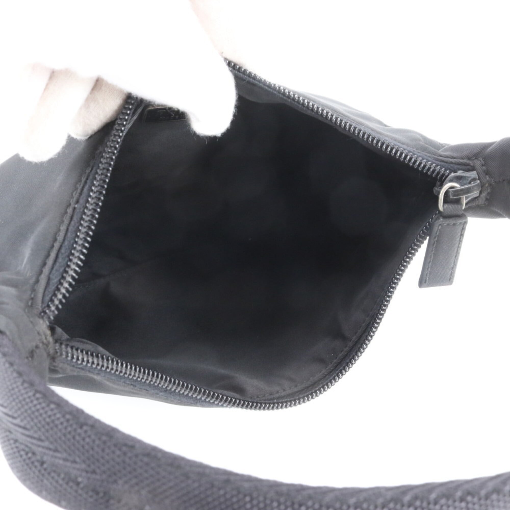 Prada Black Handbag (Pre-Owned)